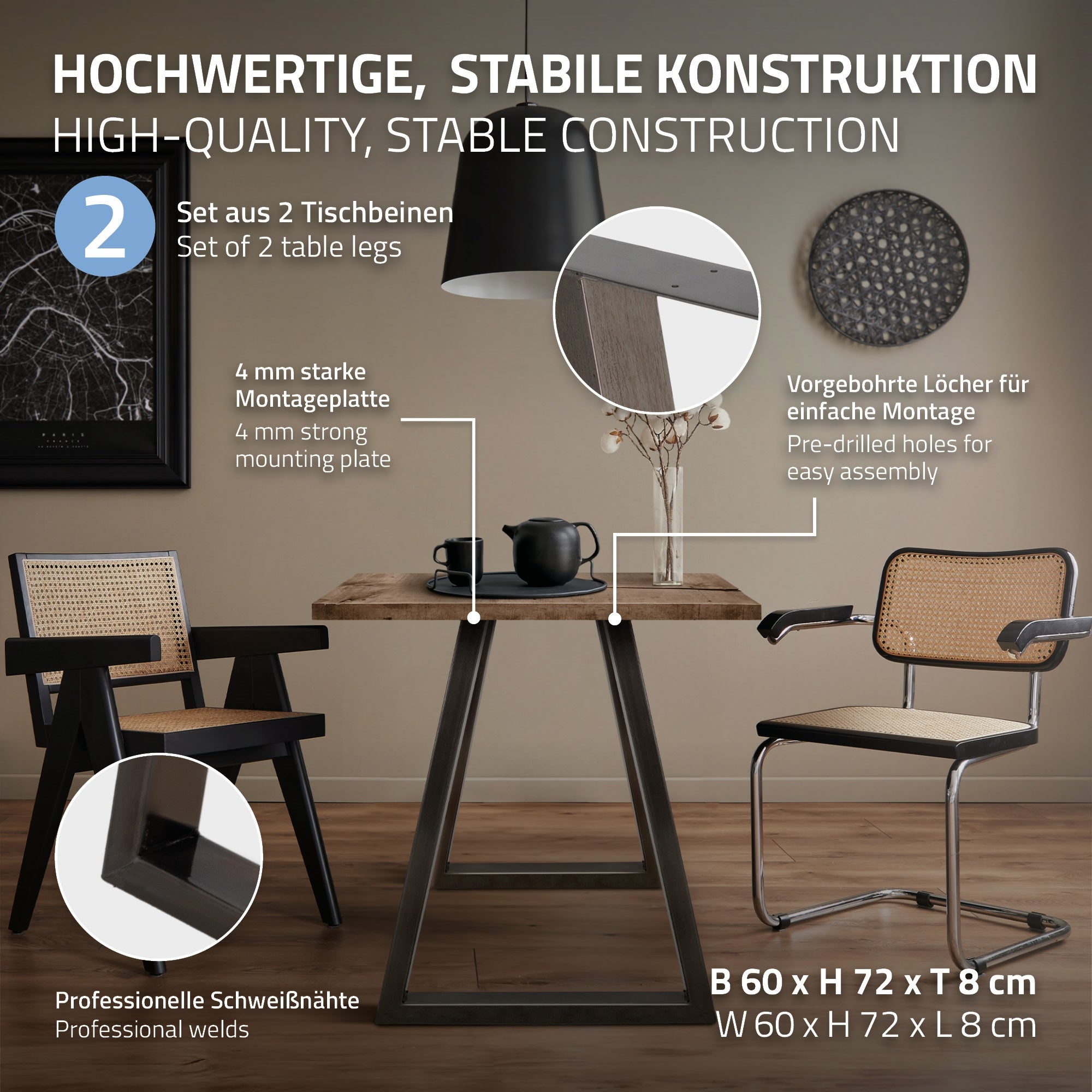 Tisch mit zwei Stühlen, Kaffeekanne und Montageanleitung auf einem Tisch.