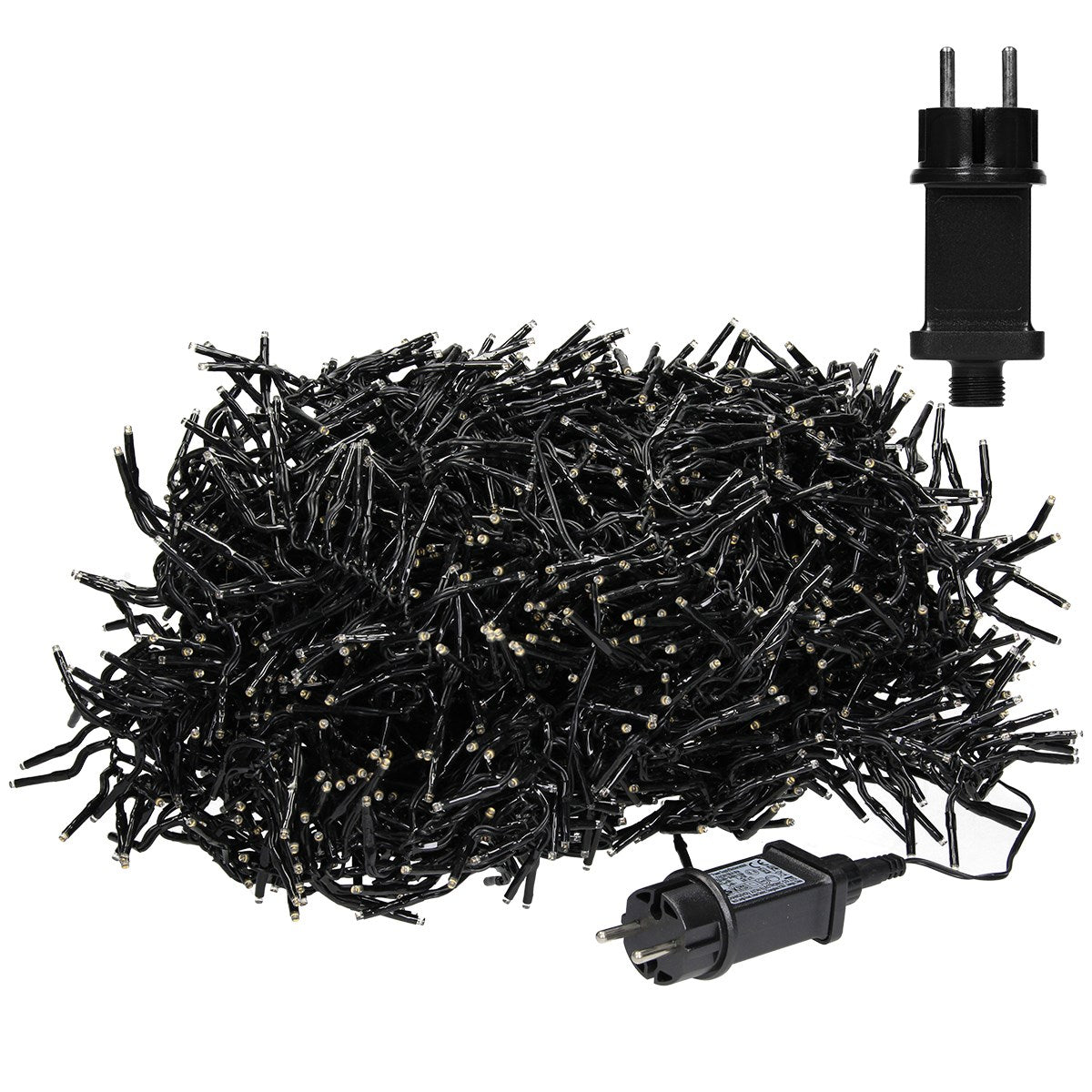 Ein Kabel mit Stecker, das zu einem Haufen von LED-Lichtern führt.