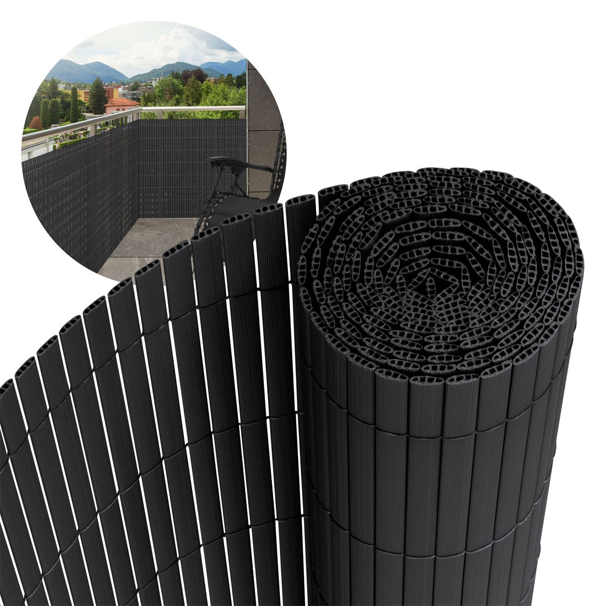 Schwarze PVC-Mattenstruktur mit Blick auf einen Balkon und Berglandschaft.
