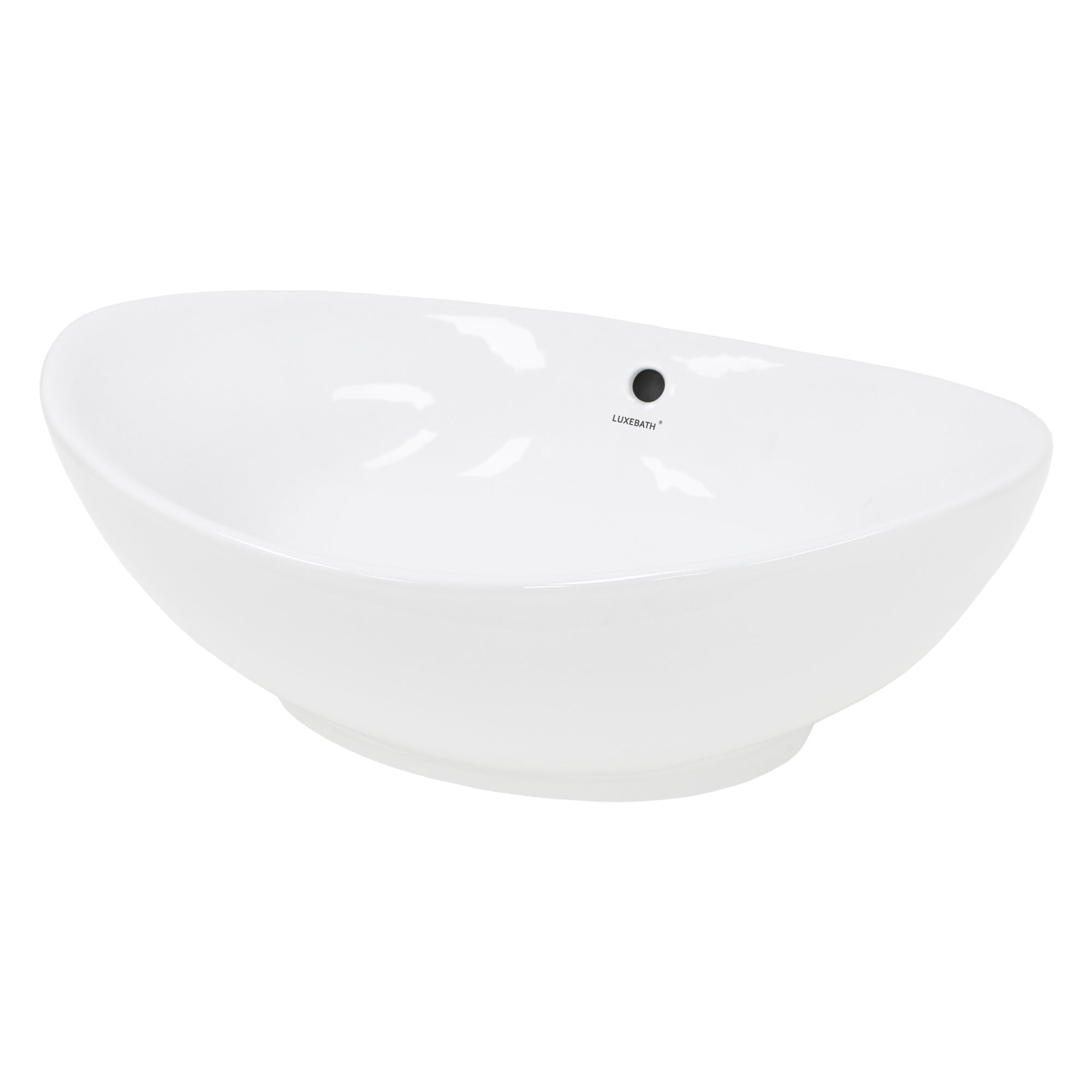 Weiße, ovale Waschschüssel mit Abflussloch auf einem weißen Hintergrund.