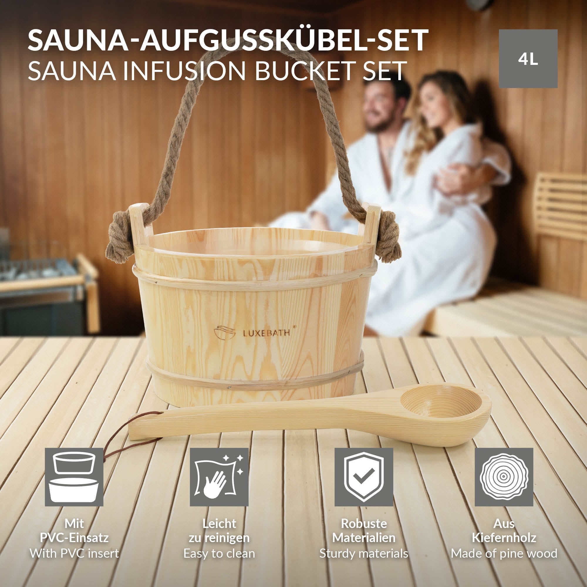 Holzaufgusskübel mit Holzlöffel in einer Sauna.