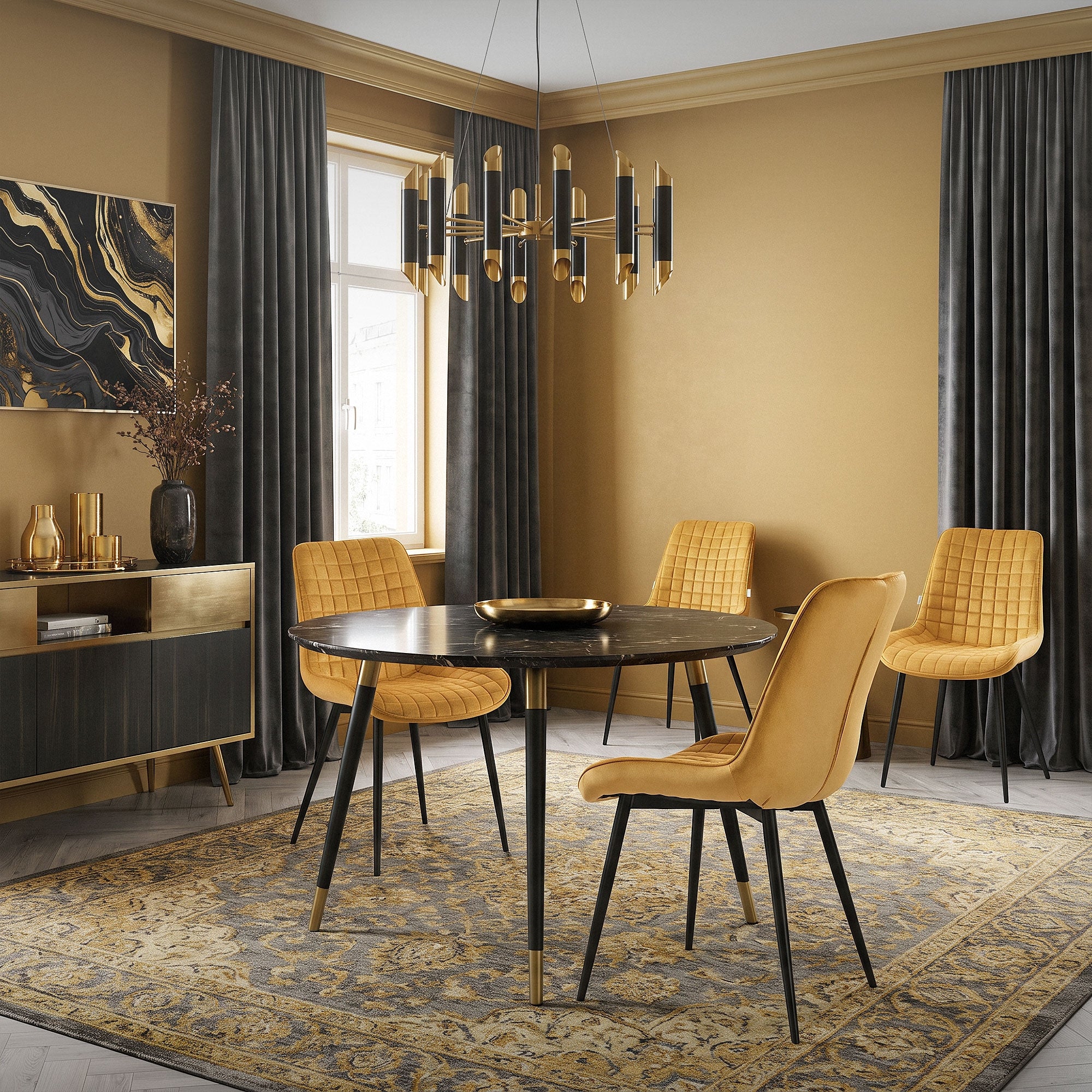 Eleganter Essbereich mit gelben Stühlen und goldenen Akzenten.