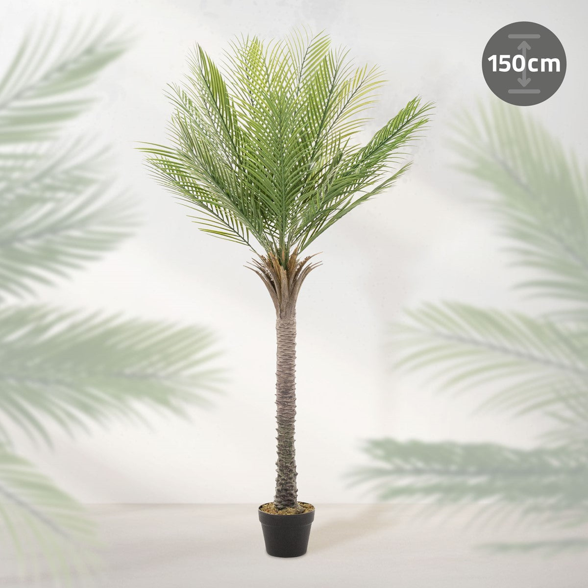 Pianta artificiale alta 150 cm, con foglie verdi e vaso nero.
