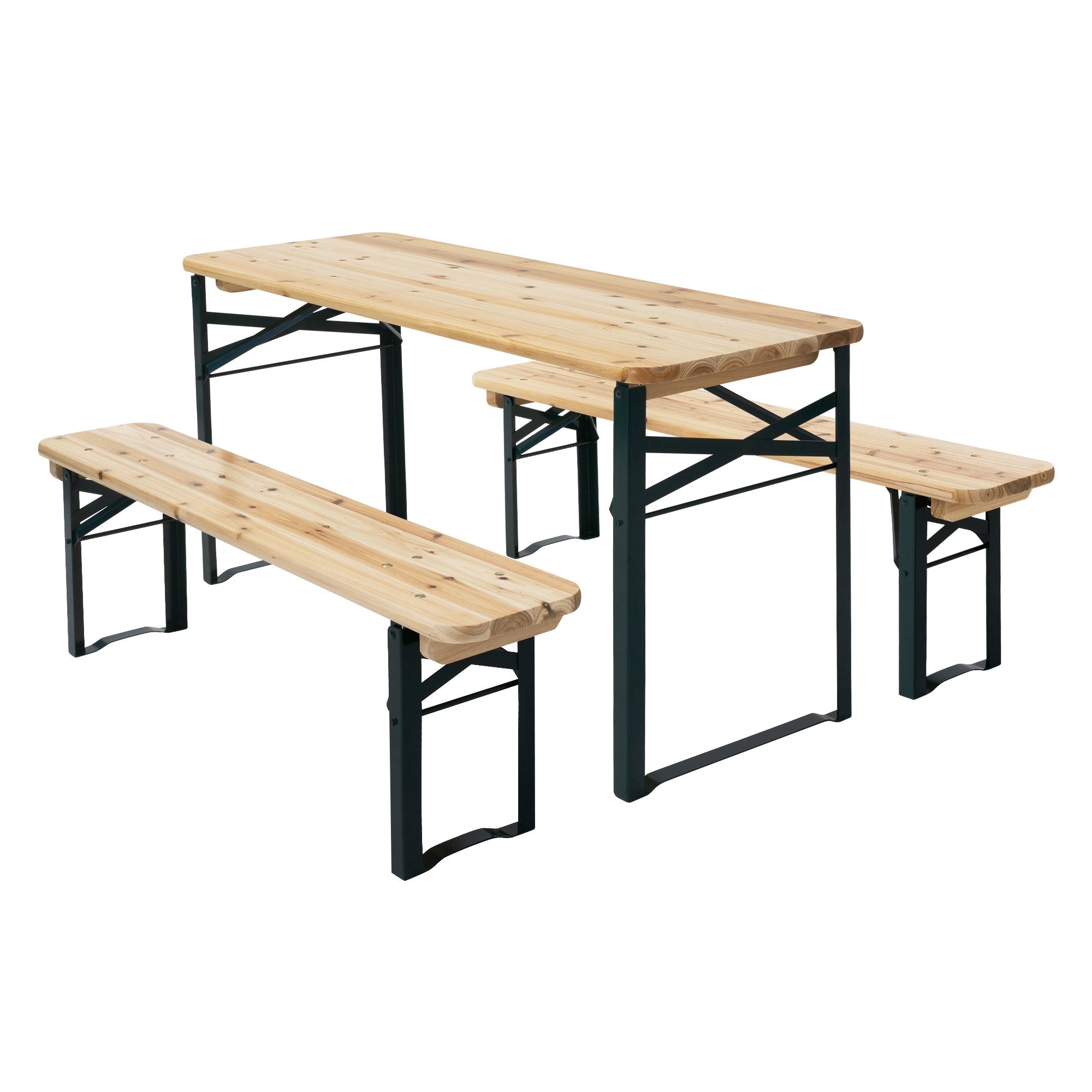 Holztisch mit vier Bänken auf einem grünen Rasen.