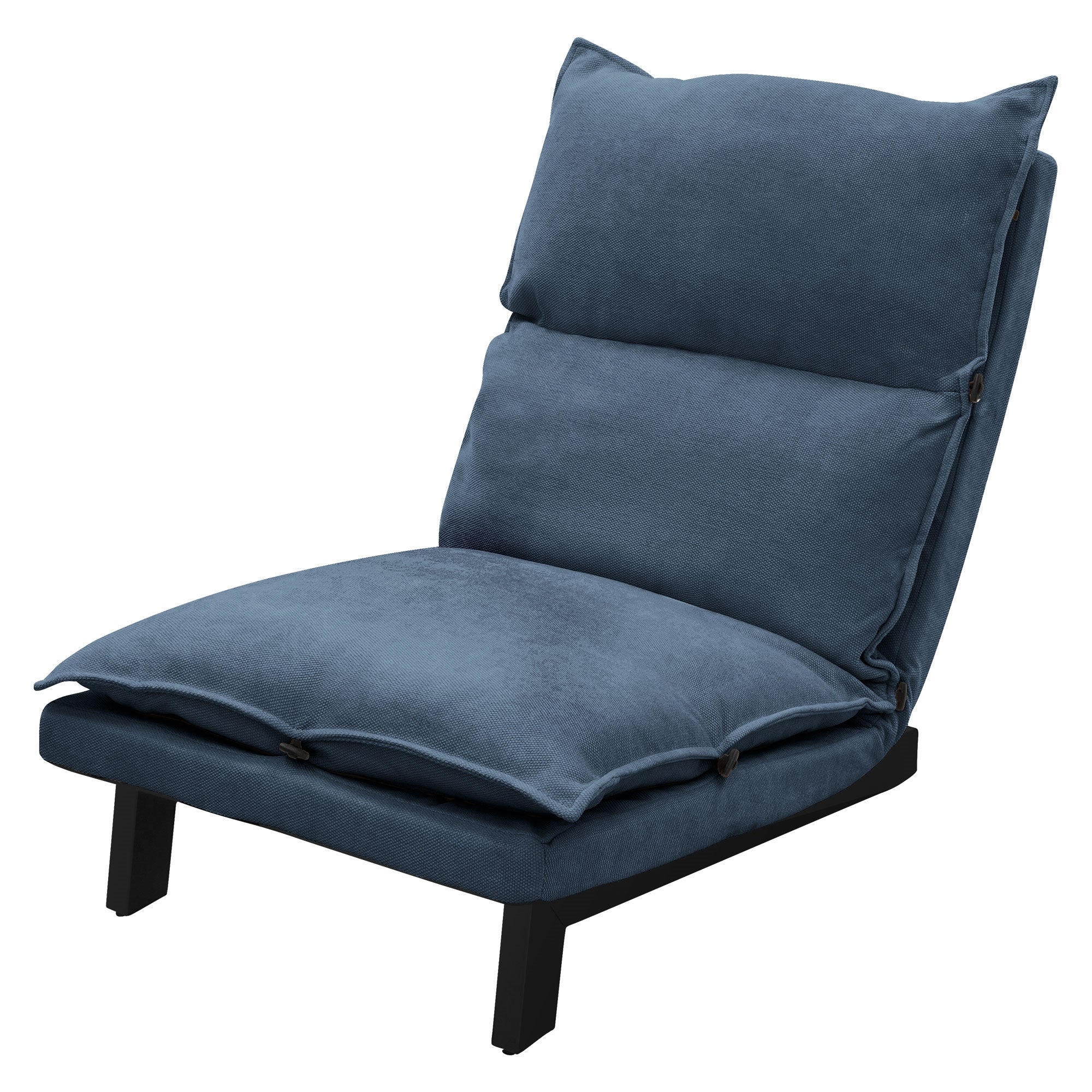 Blauer Sessel mit zwei großen Kissen und schwarzem Gestell.
