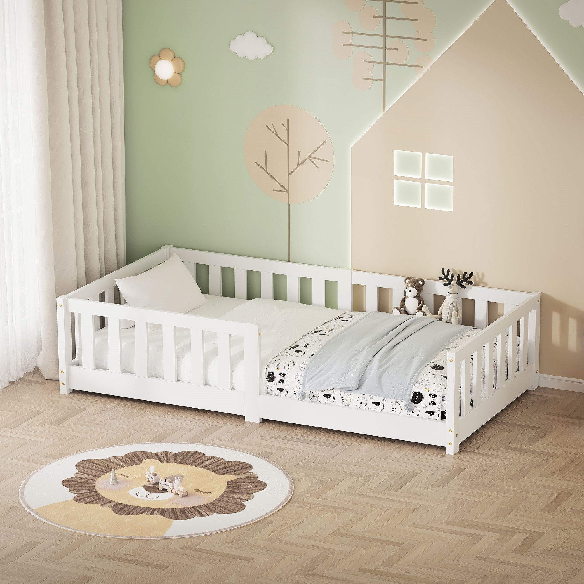 Weißes Kinderbett mit Decke und Spielzeug, 80x160 cm.