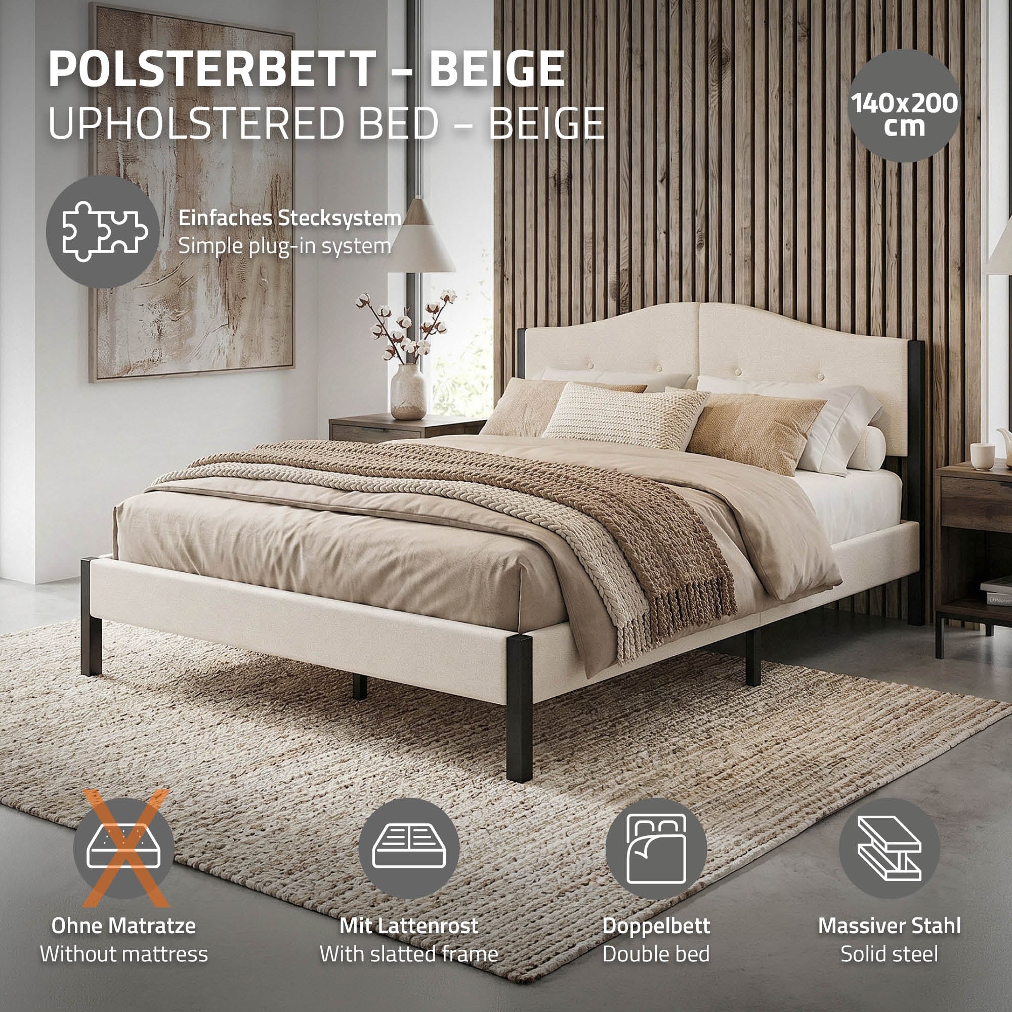 Ein beige Polsterbett mit einer Decke und Kissen auf einem Teppich.