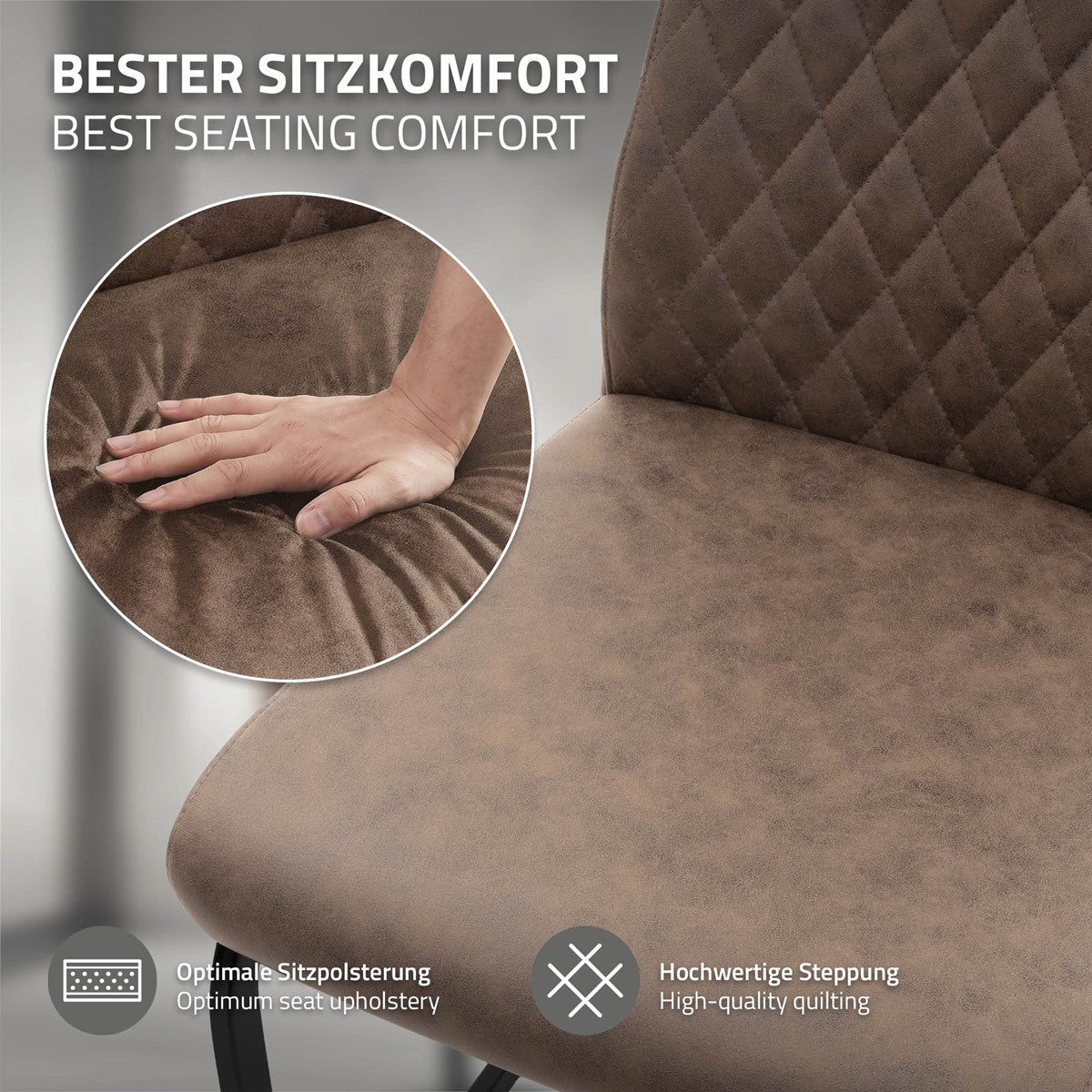 Nahaufnahme eines braunen, gesteppten Stuhls; eine Hand drückt auf die Sitzfläche. Hinweise zu Polsterung und Steppung.