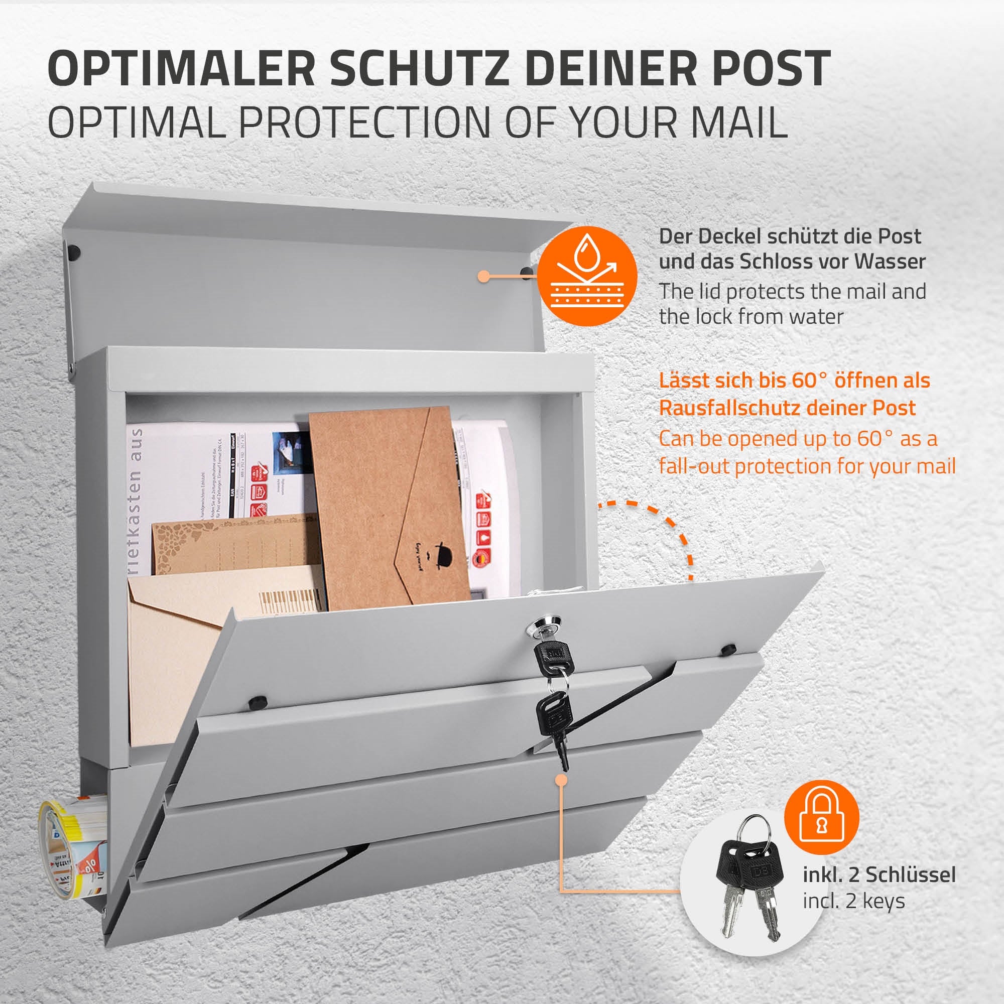 Grauer Briefkasten mit geöffnetem Deckel, darin liegen Briefe und ein Schlüssel.