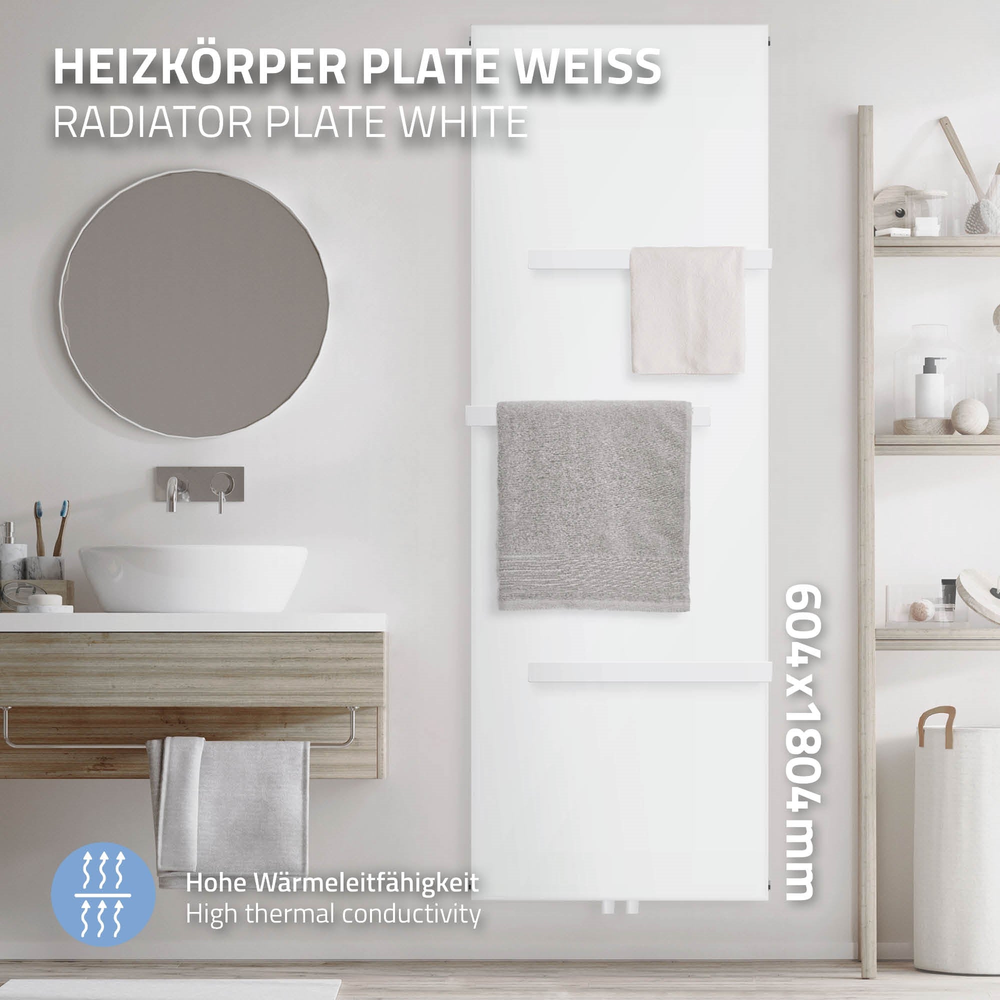 Weißer Heizkörper mit Handtuchhaltern und Spiegel.