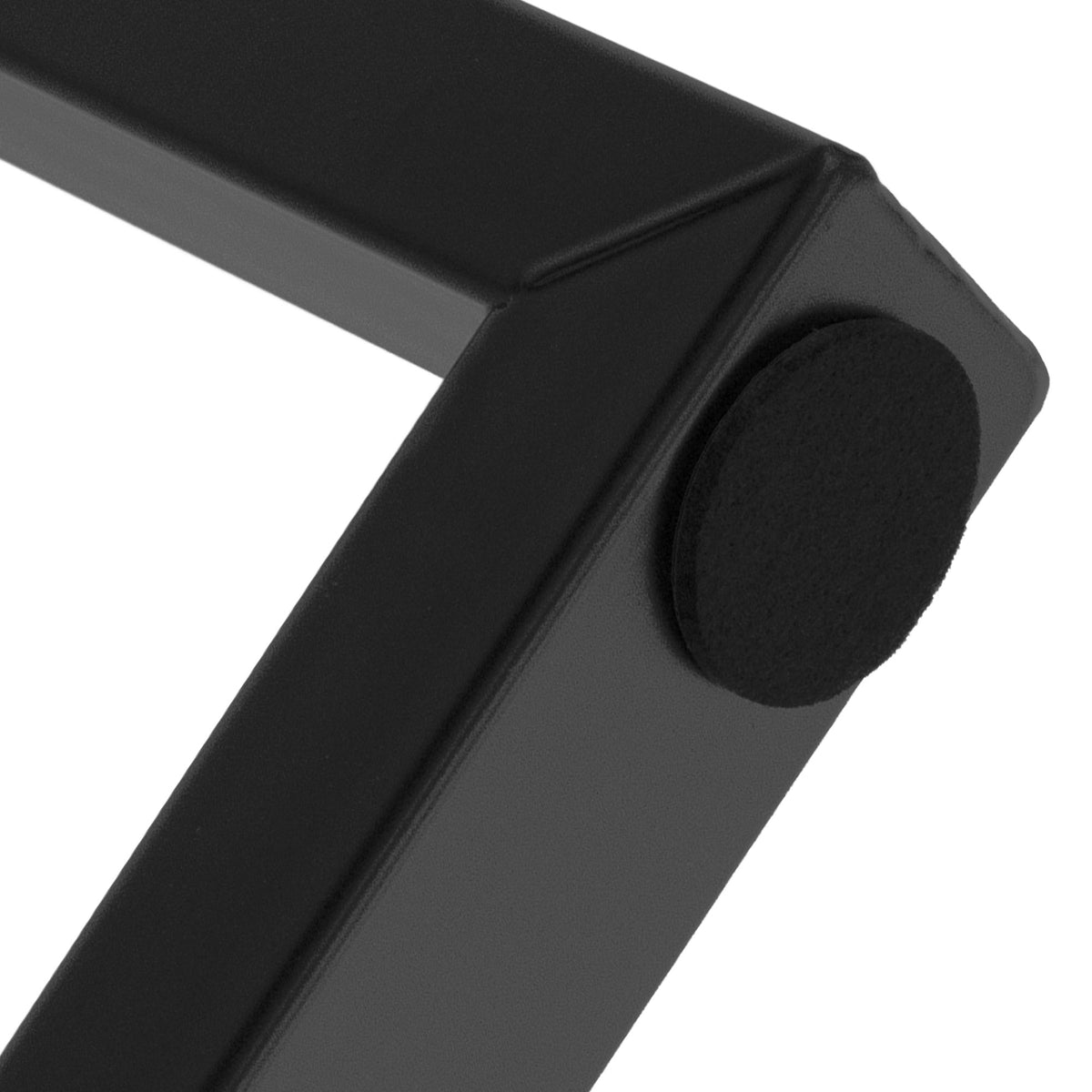 Detailaufnahme eines Tischgestells mit schwarzem Finish und runden Gummifüßen.