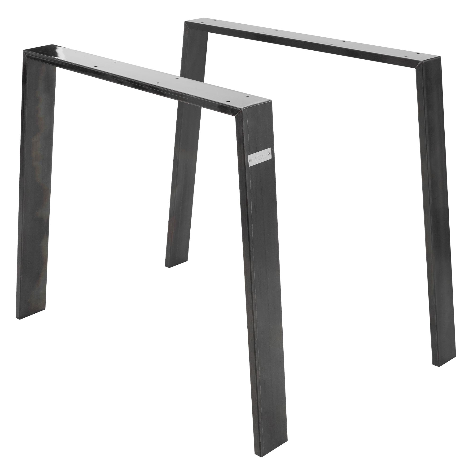 Zwei schwarze Tischbeine aus Metall, rechteckige Form.