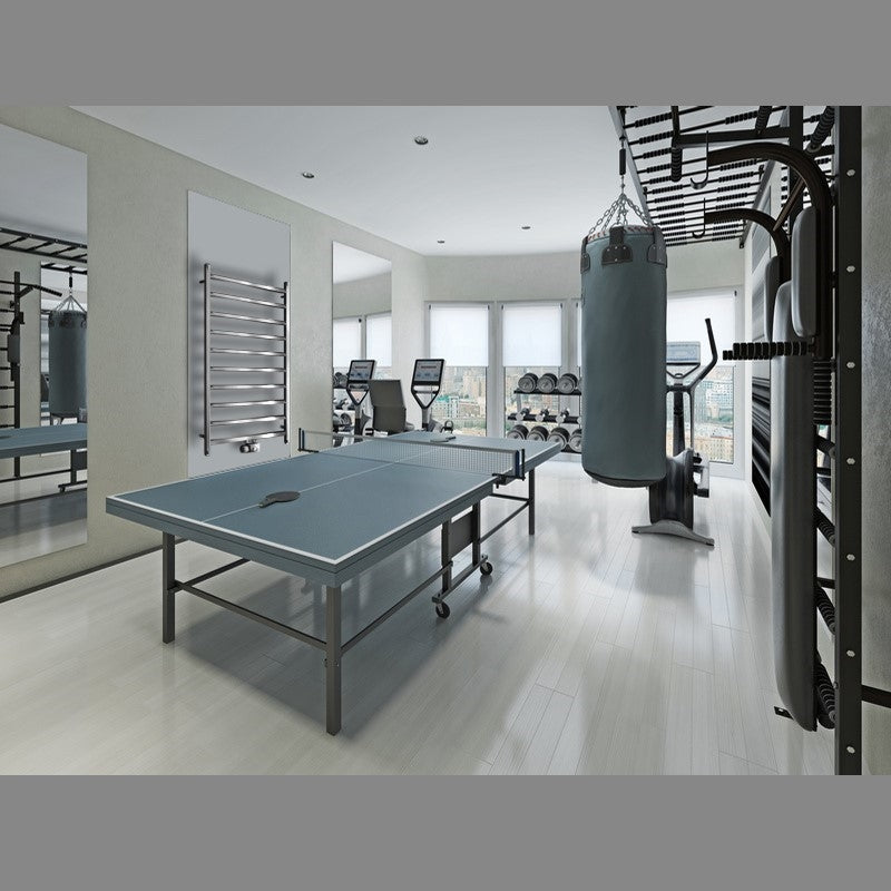 Modernly furnished training room with fitness equipment.