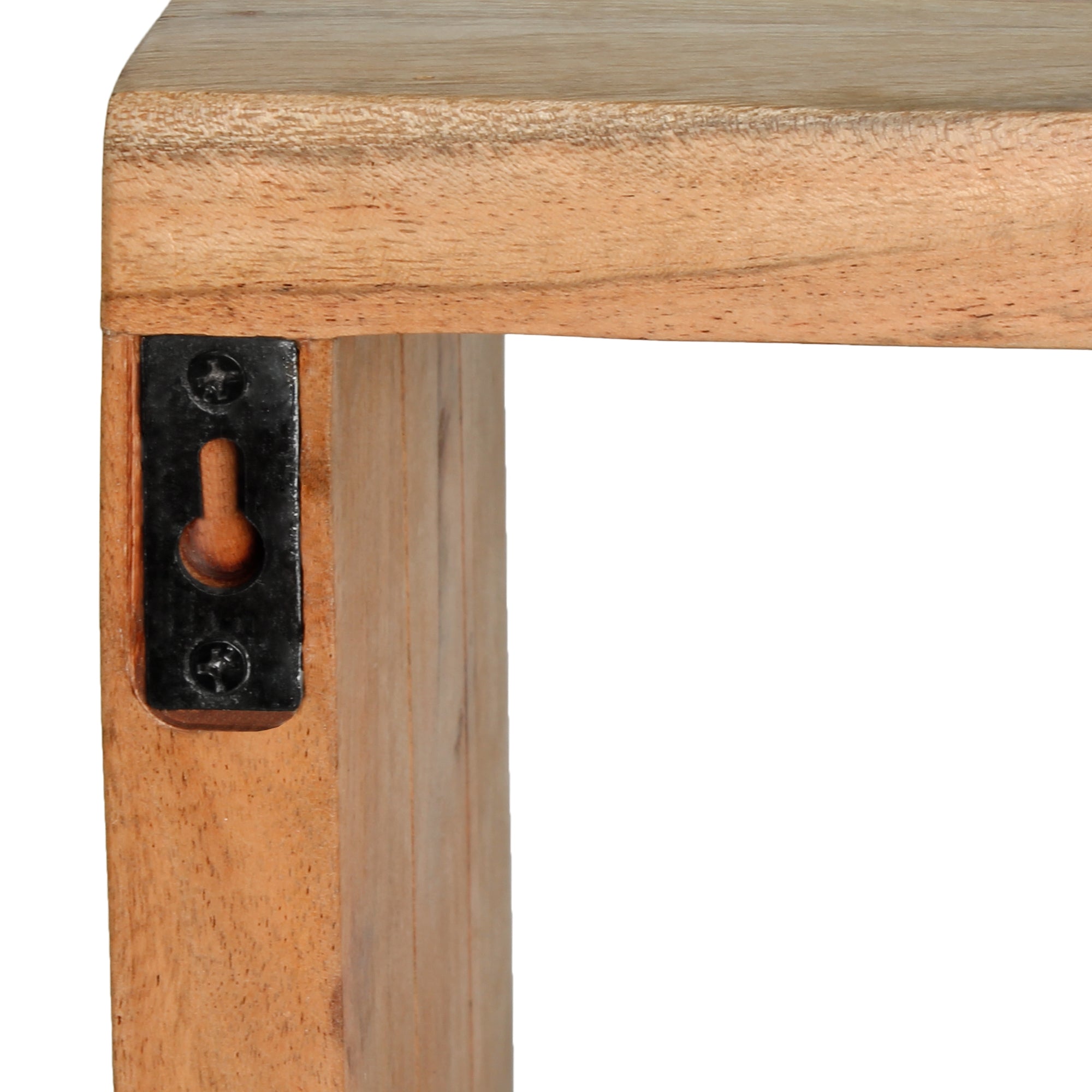 Detailansicht der Holzverbindung an einem Tischbein.