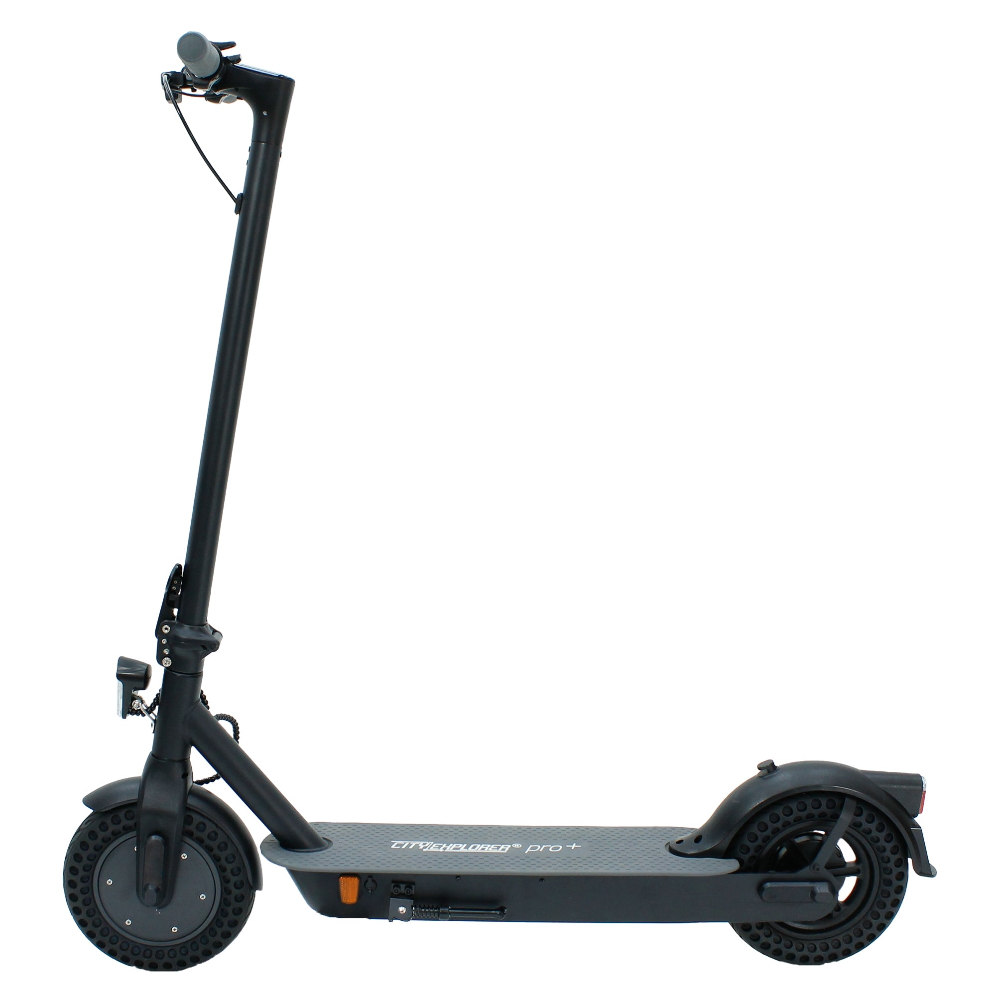 Patinete eléctrico negro con un marco robusto y neumáticos anchos.