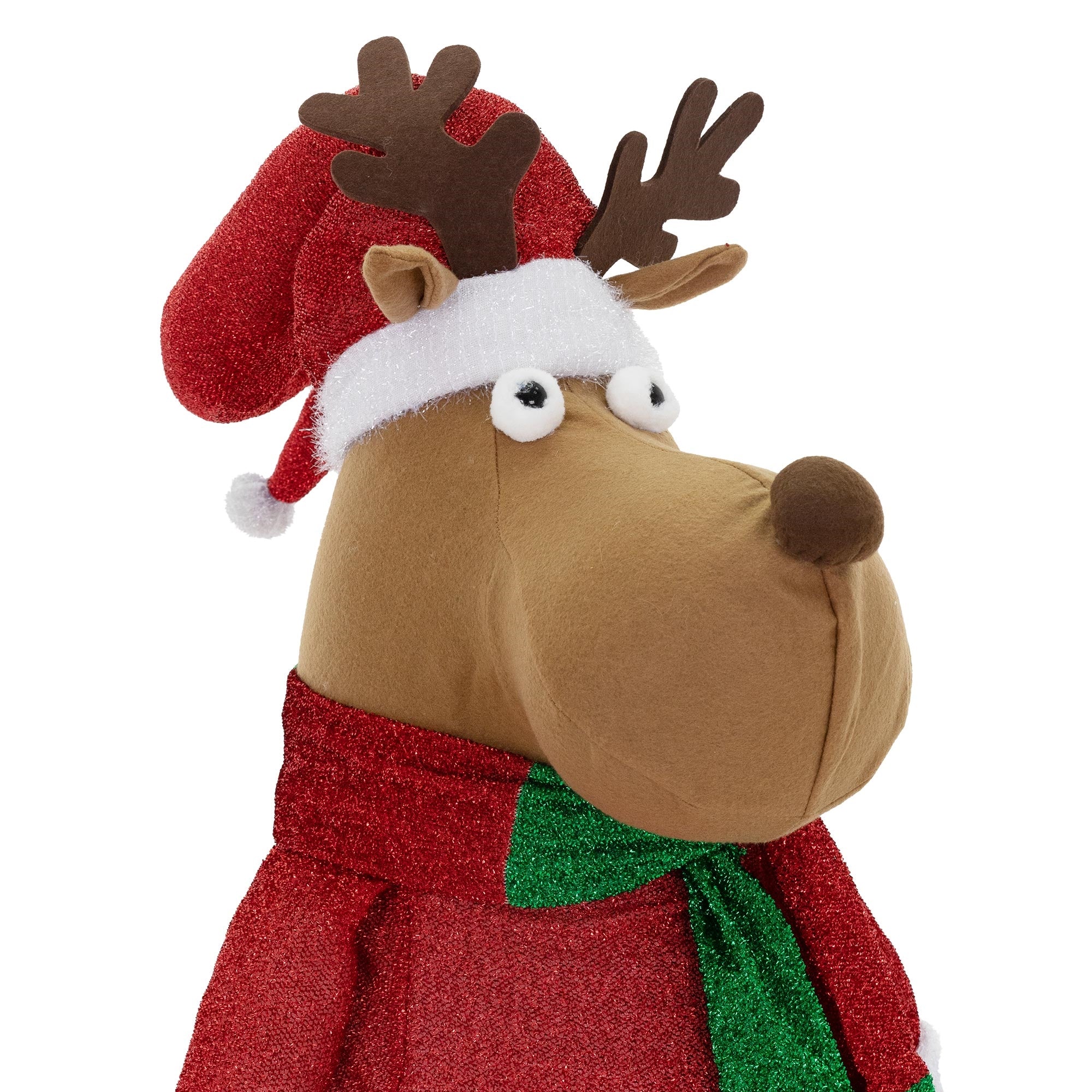 Nahaufnahme des Plüschrentiers mit Weihnachtsmütze und großen Augen.