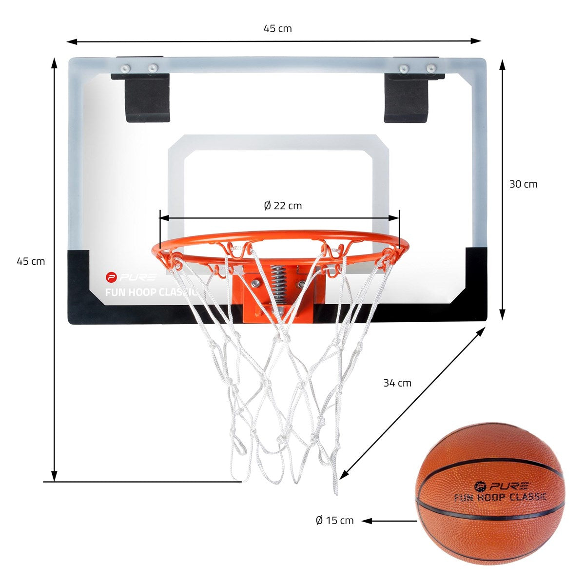 Basketballkurv med mål og en basketball ved siden af.