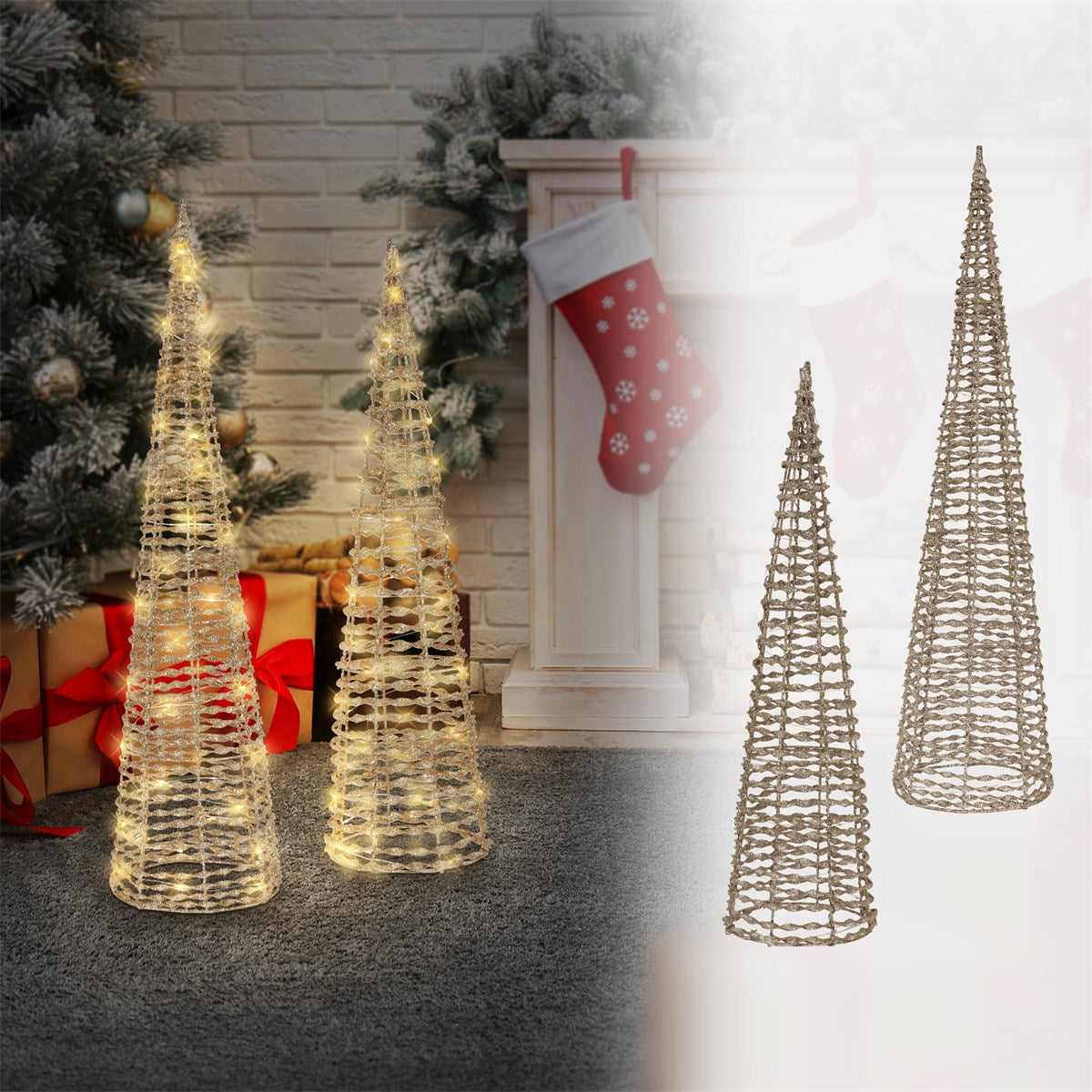Zwei leuchtende, konische Weihnachtsbäume stehen neben einem Kamin mit roten Strümpfen.