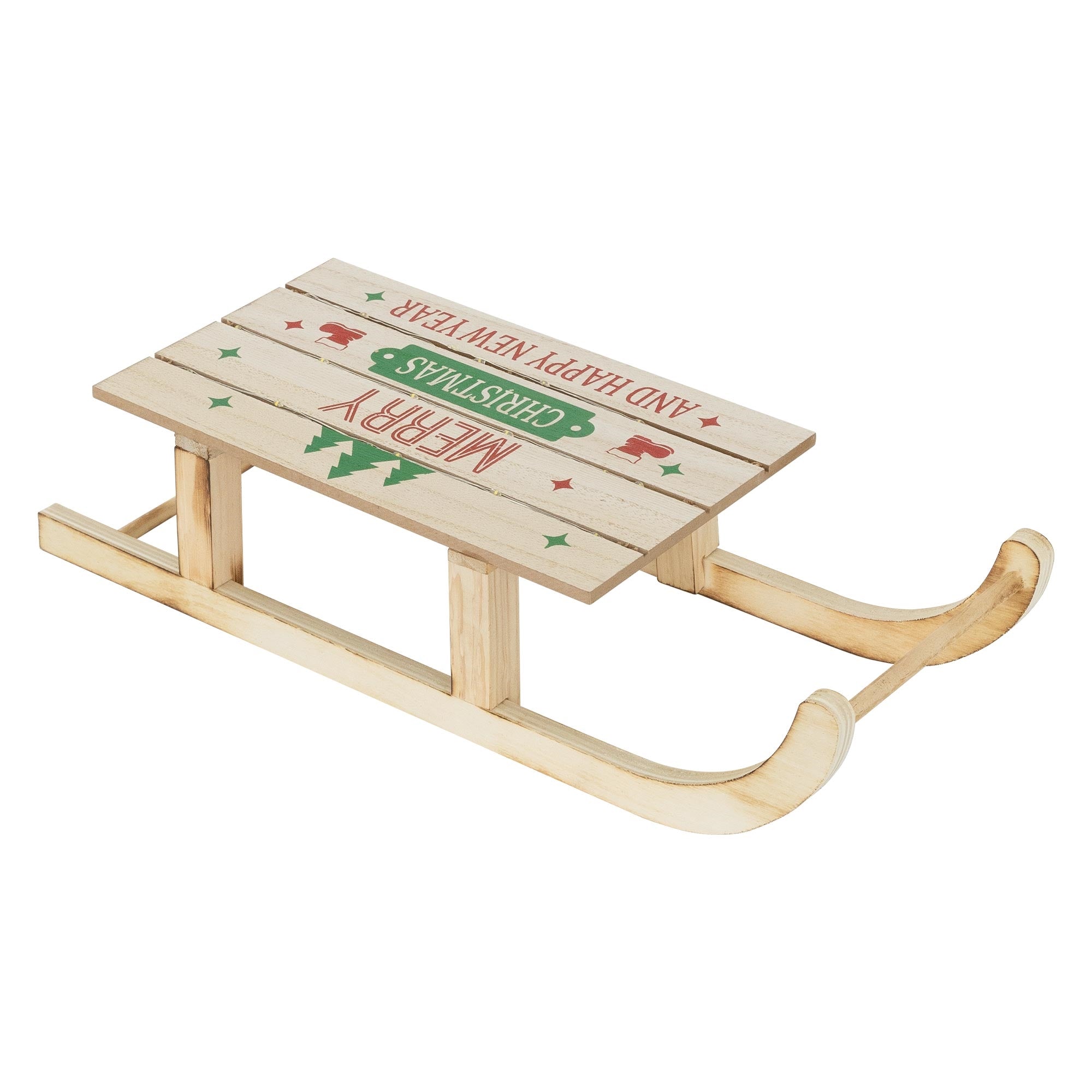 Ein Holzschlitten mit Weihnachtsmotiven auf einer weißen Fläche.