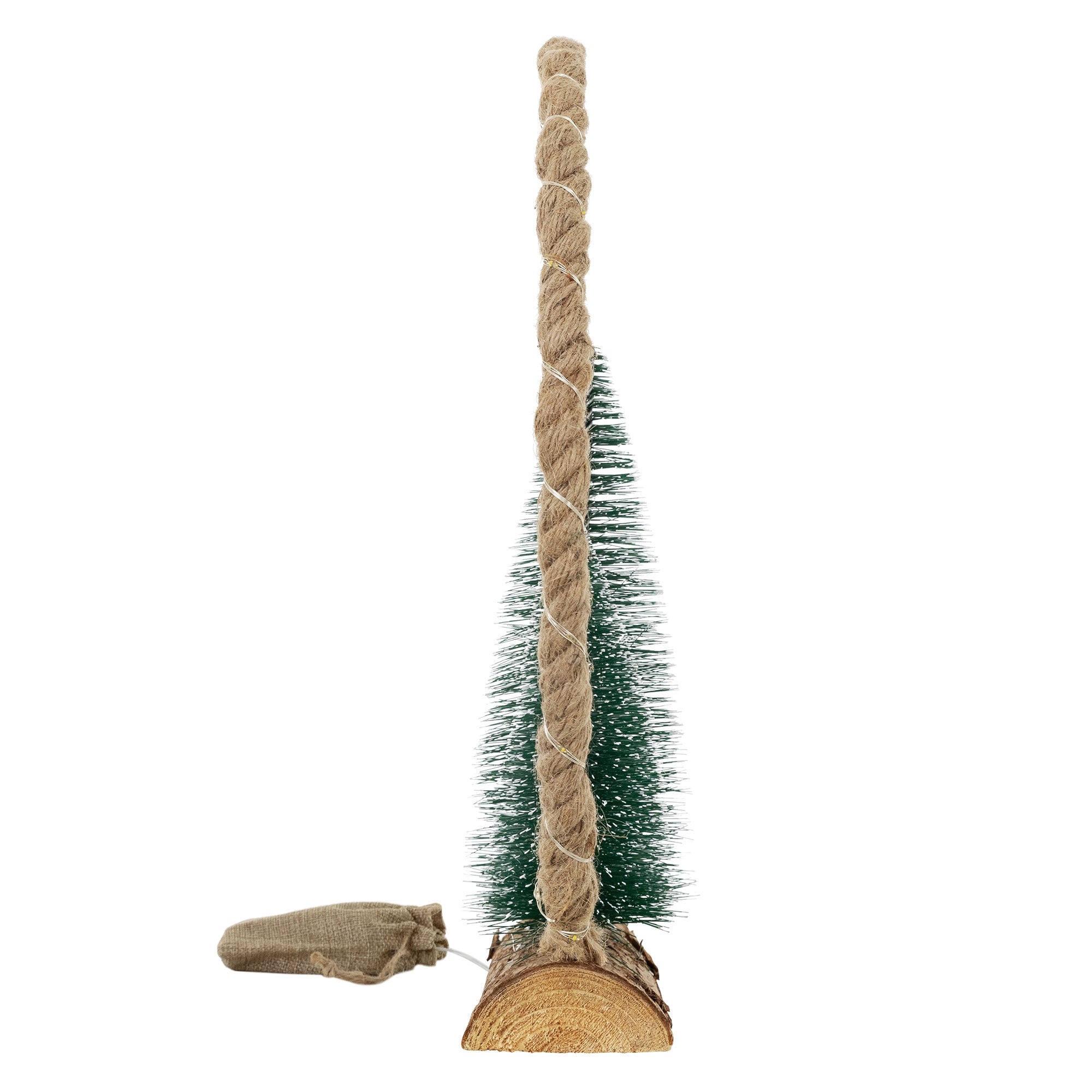 Albero di Natale sottile in materiale verde su un basamento di legno.