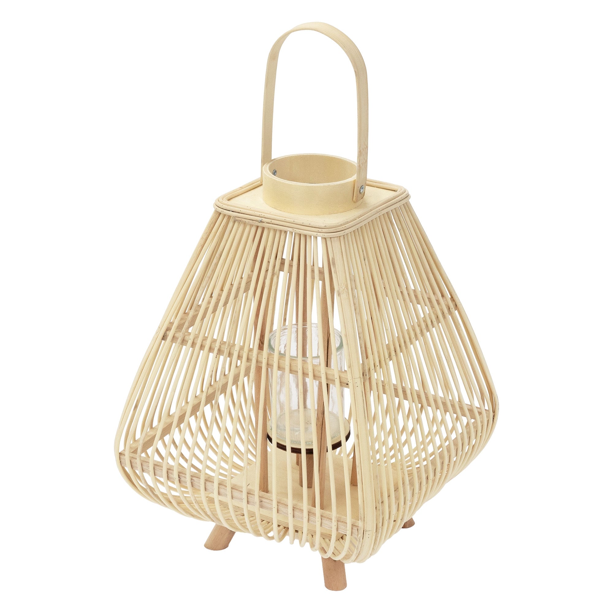 Eine runde Laterne aus Rattan mit einem Glasbehälter in der Mitte.