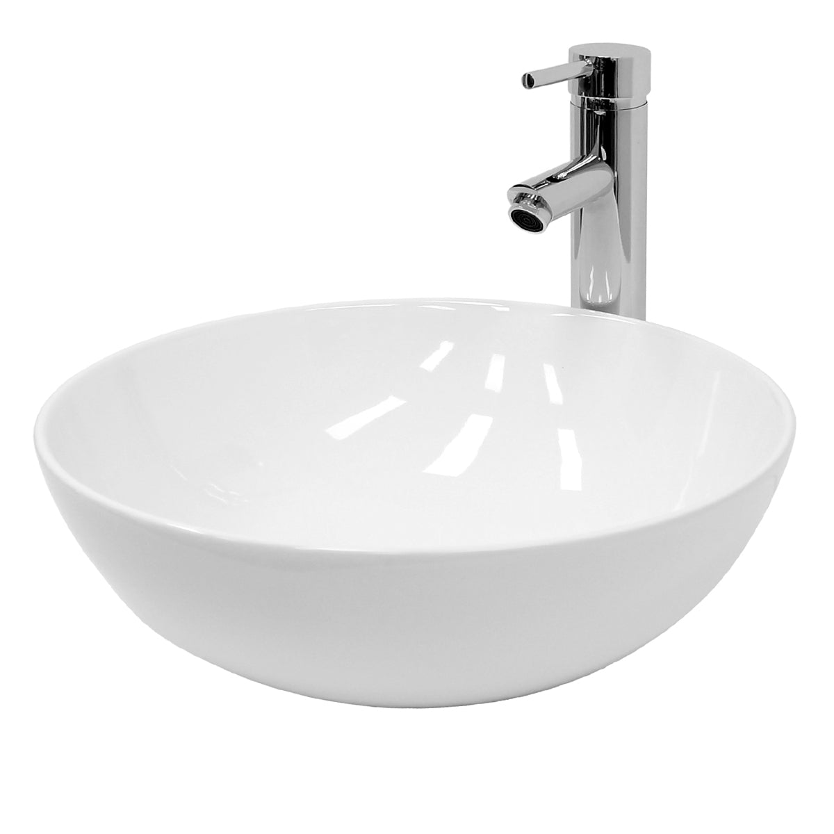 Runder, weißer Waschbecken mit einem modernen Wasserhahn.