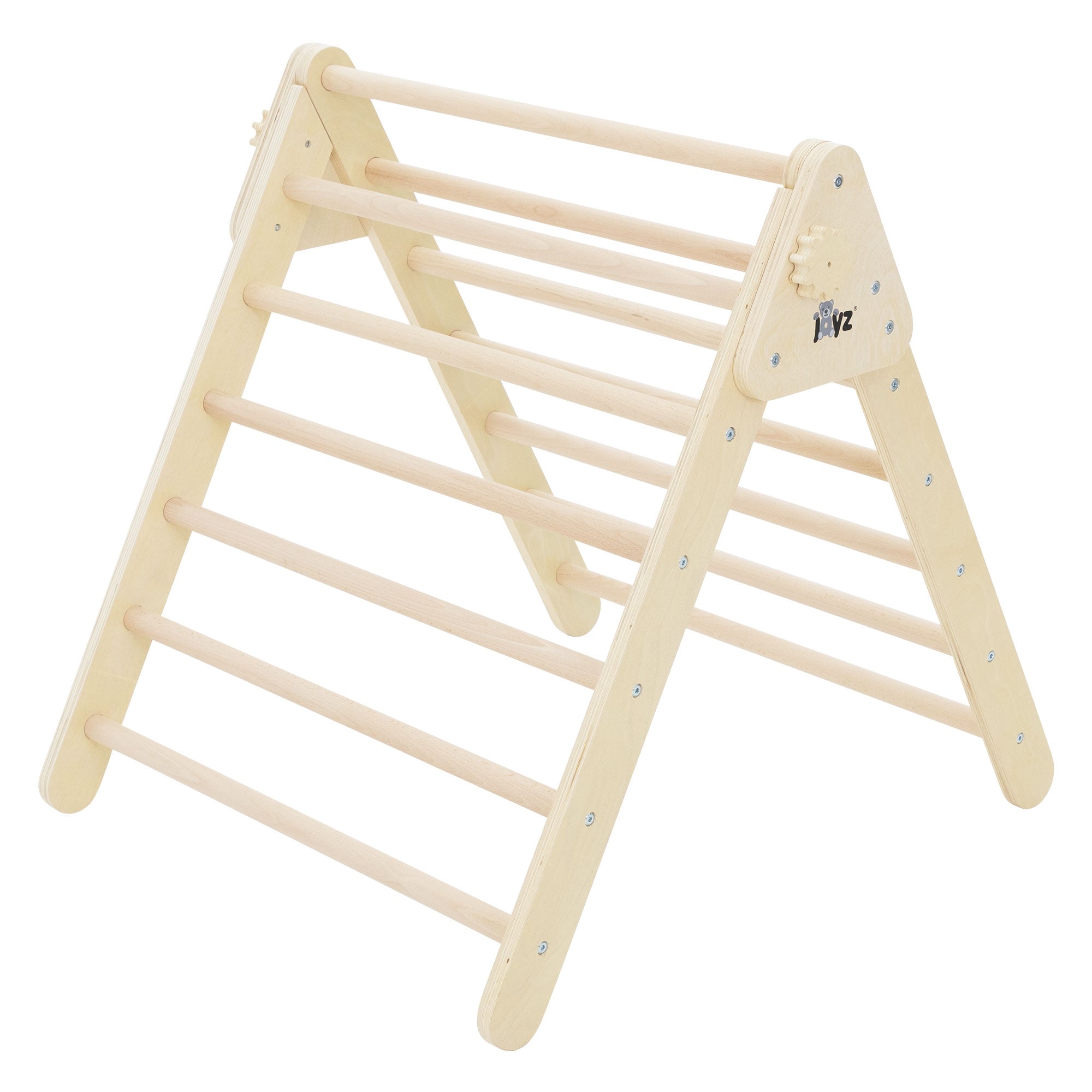 Ein Spielgerät aus hellem Holz mit Sprossen auf einem weißen Hintergrund.