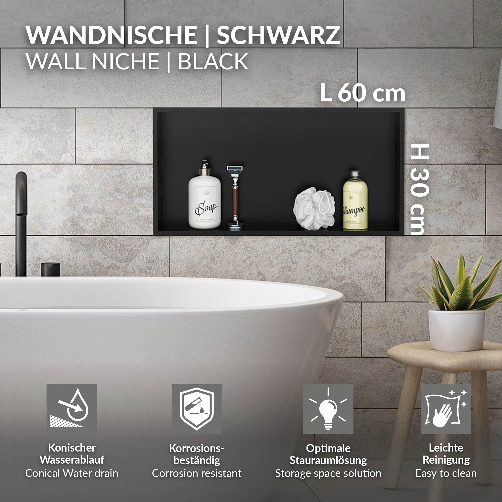 Schwarze Wandnische mit Pflegeprodukten und Rasierer, Badewanne im Vordergrund.