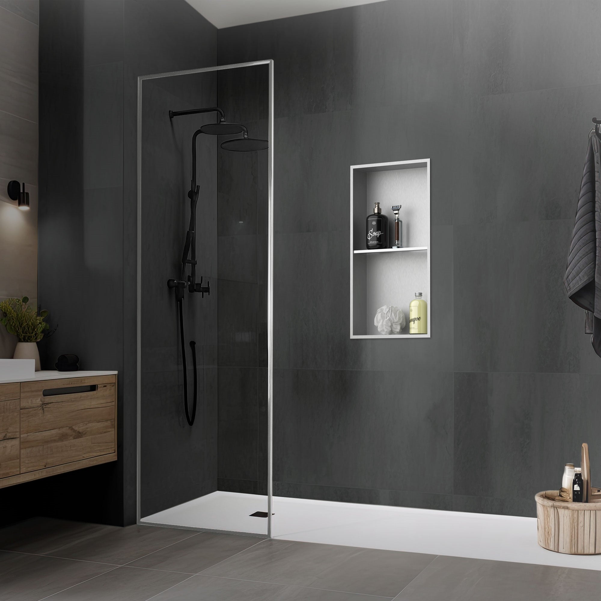 Ein modernes Badezimmer mit einer Dusche, einem Regal und einer Holzkommode.