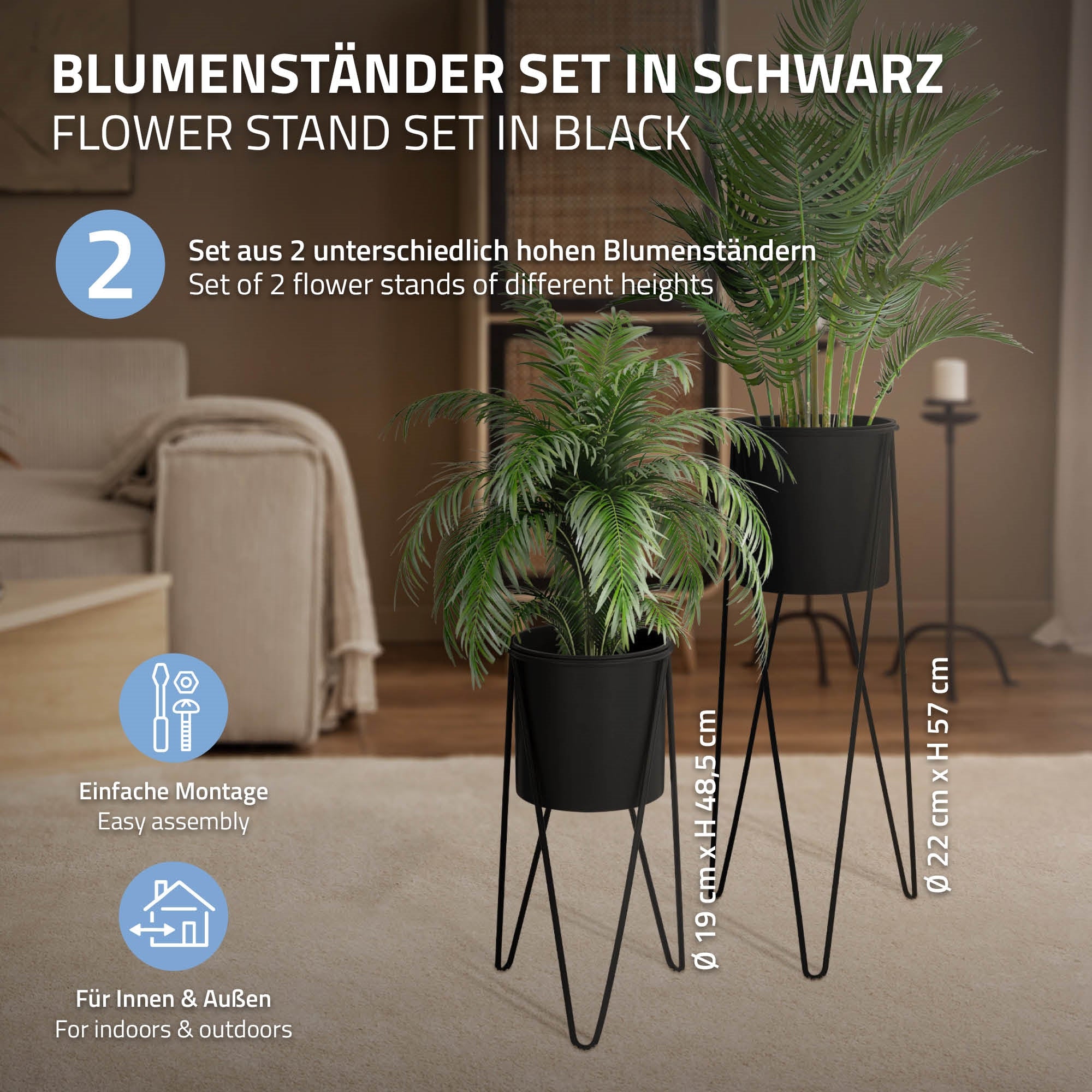 Ein Set aus zwei schwarzen Blumenständern in unterschiedlichen Höhen.