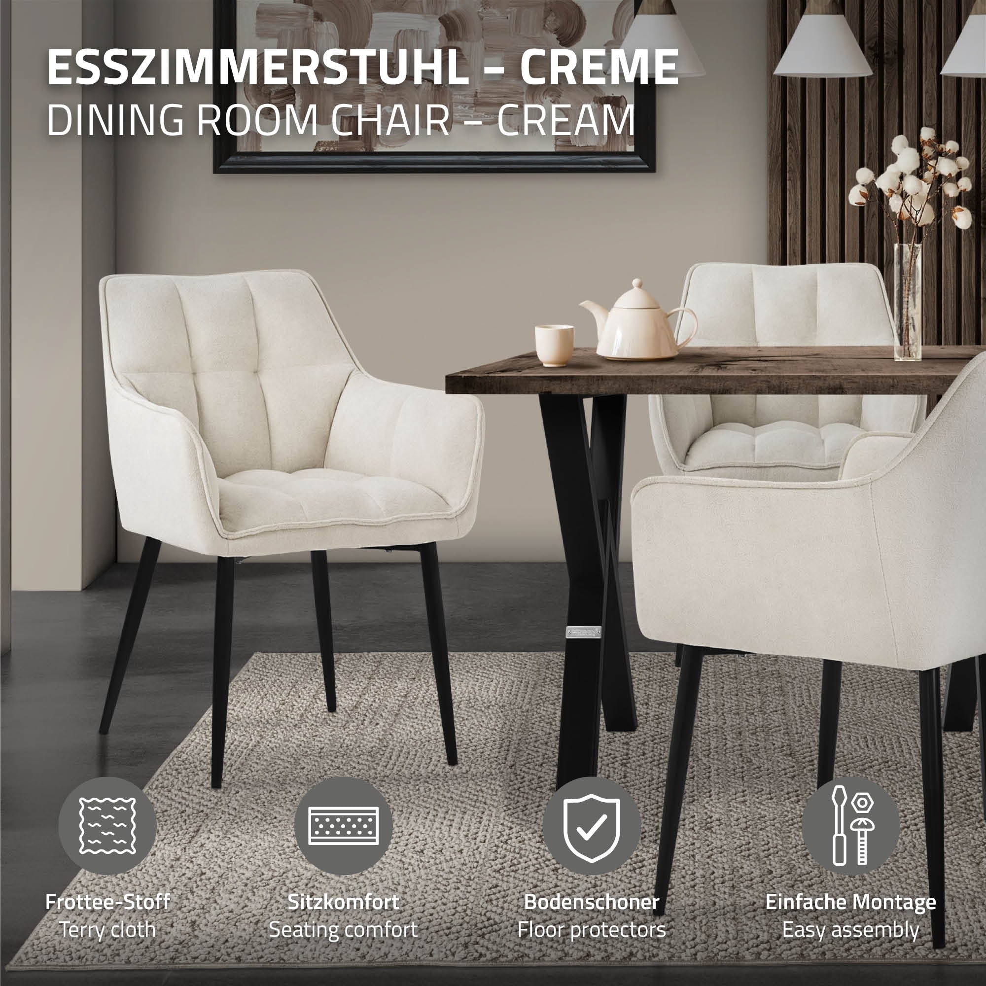 Beige Esszimmerstuhl in einem Raum mit Tisch und Geschirr.