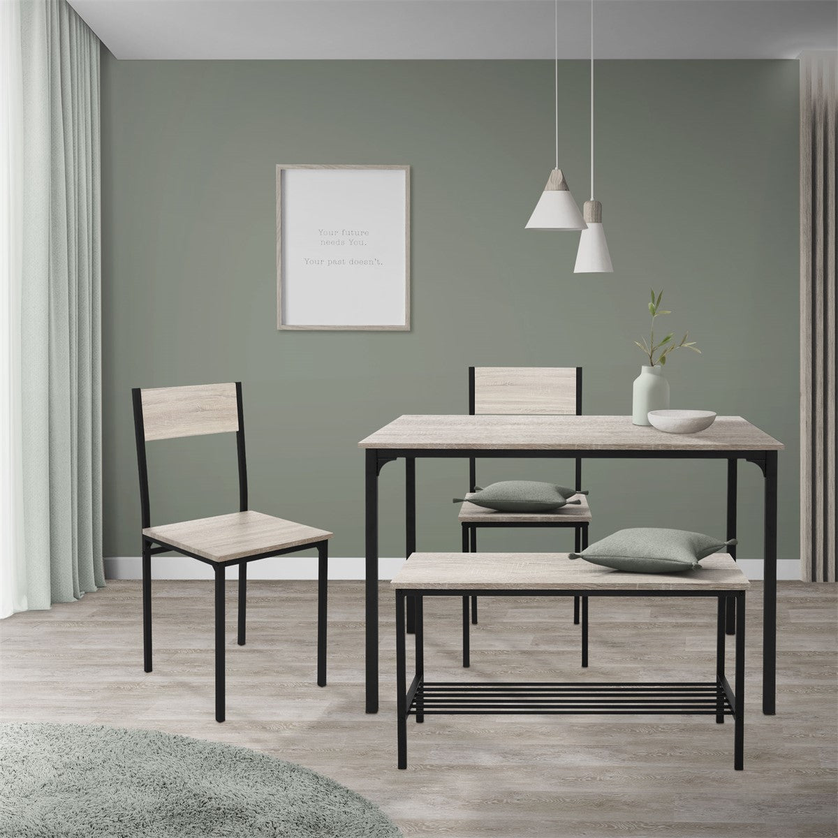 Wohnzimmer mit Esstischset, Stühlen und Dekoration in neutralen Farben.