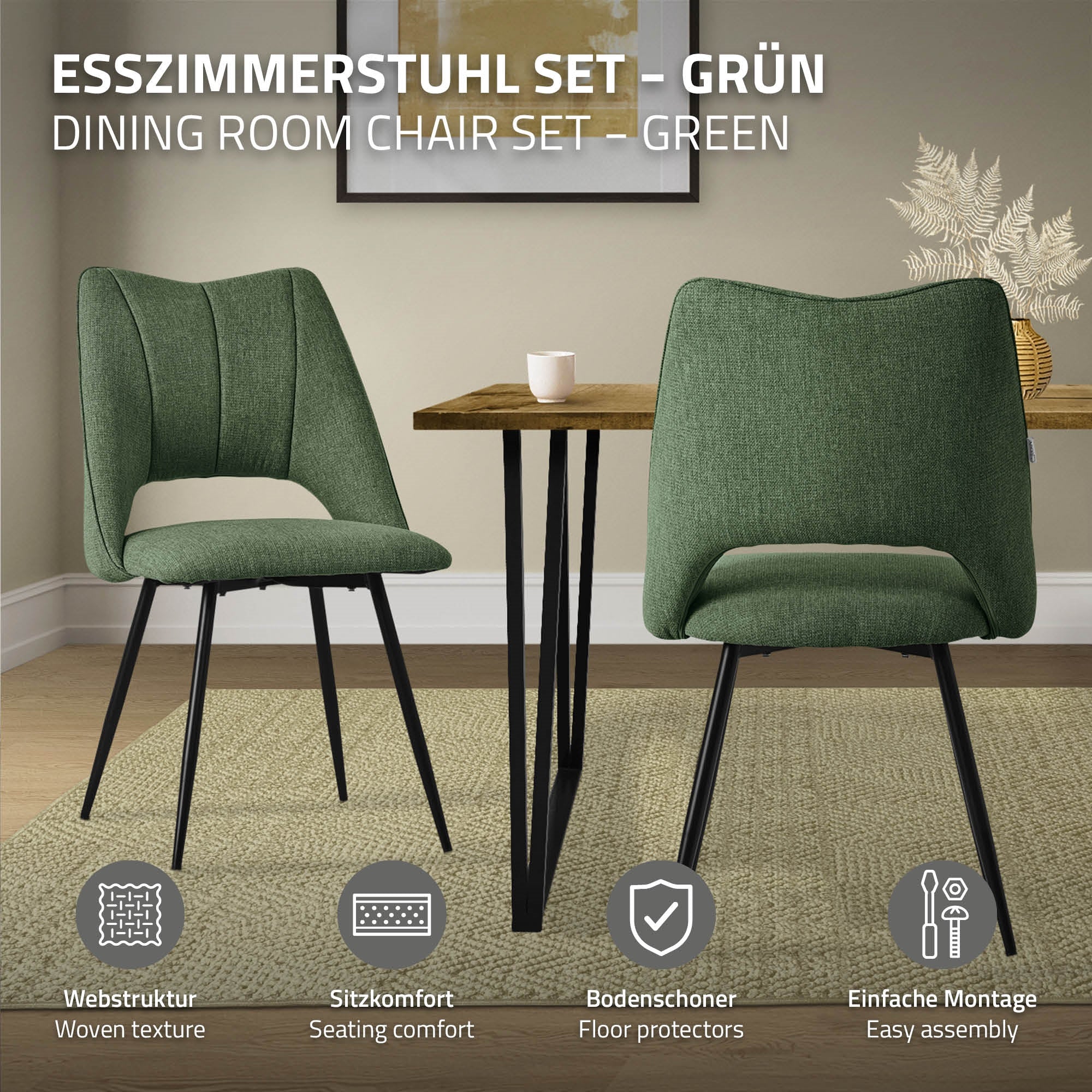 Zwei grüne Esszimmerstühle an einem Tisch auf einem Teppich.