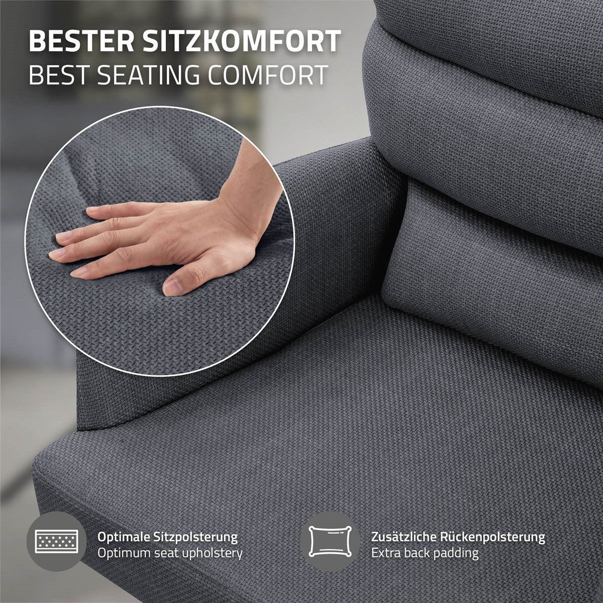 Gros plan d’une main posée sur un coussin de chaise gris.