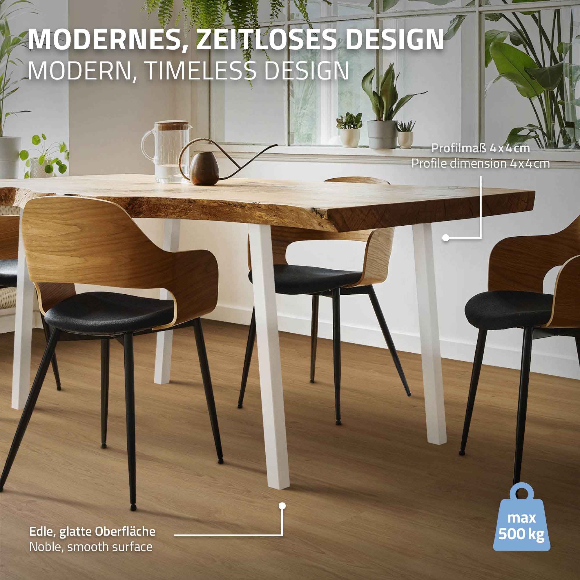 Ein moderner Tisch mit Holzplatte und schwarzen Stühlen in einem hellen Raum.