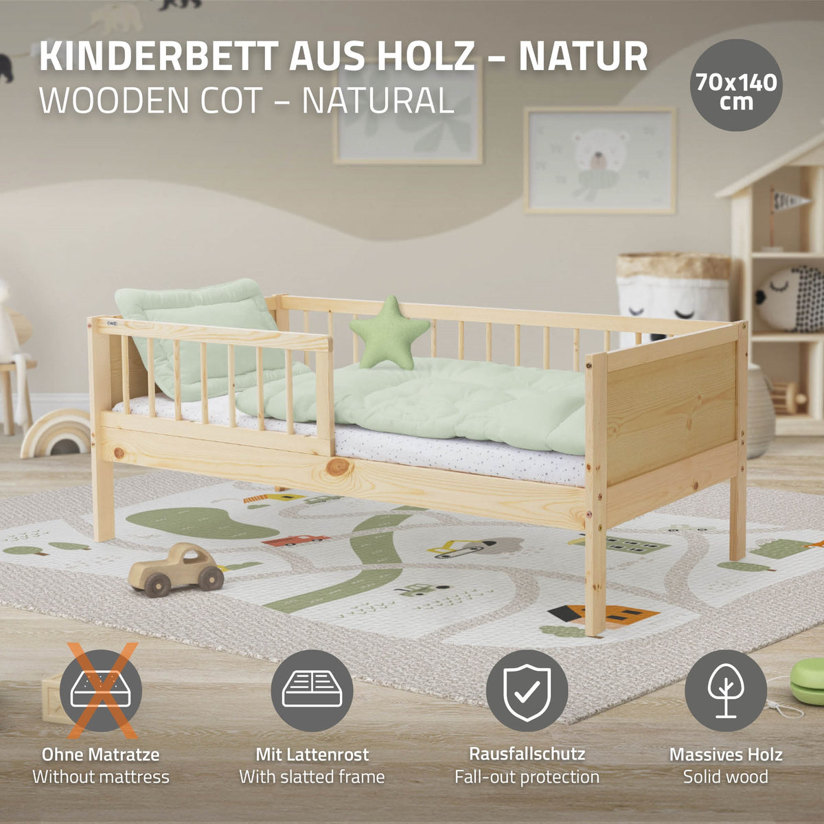 Natürliche Holzfarbe Kinderbett mit Matratze und Rausfallschutz.