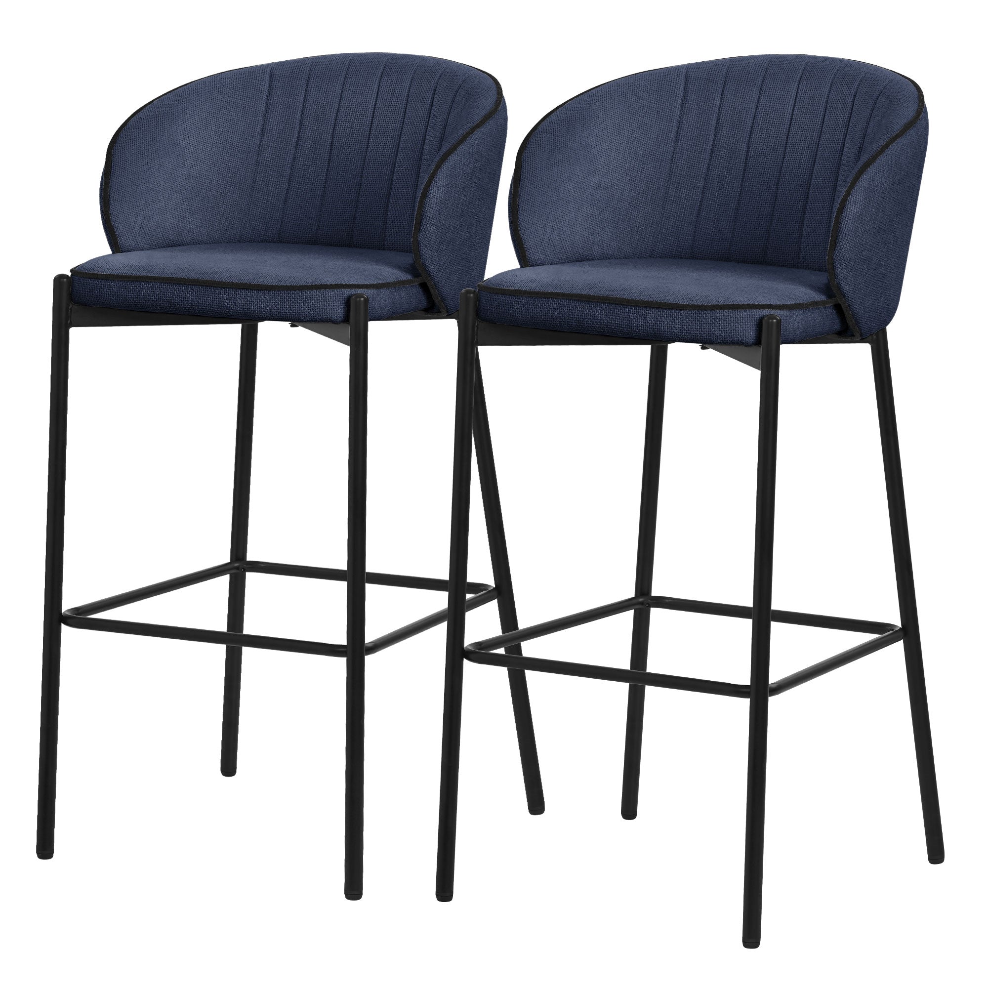 Zwei blaue Barhocker mit schwarzem Gestell und gepolsterten Rückenlehnen.