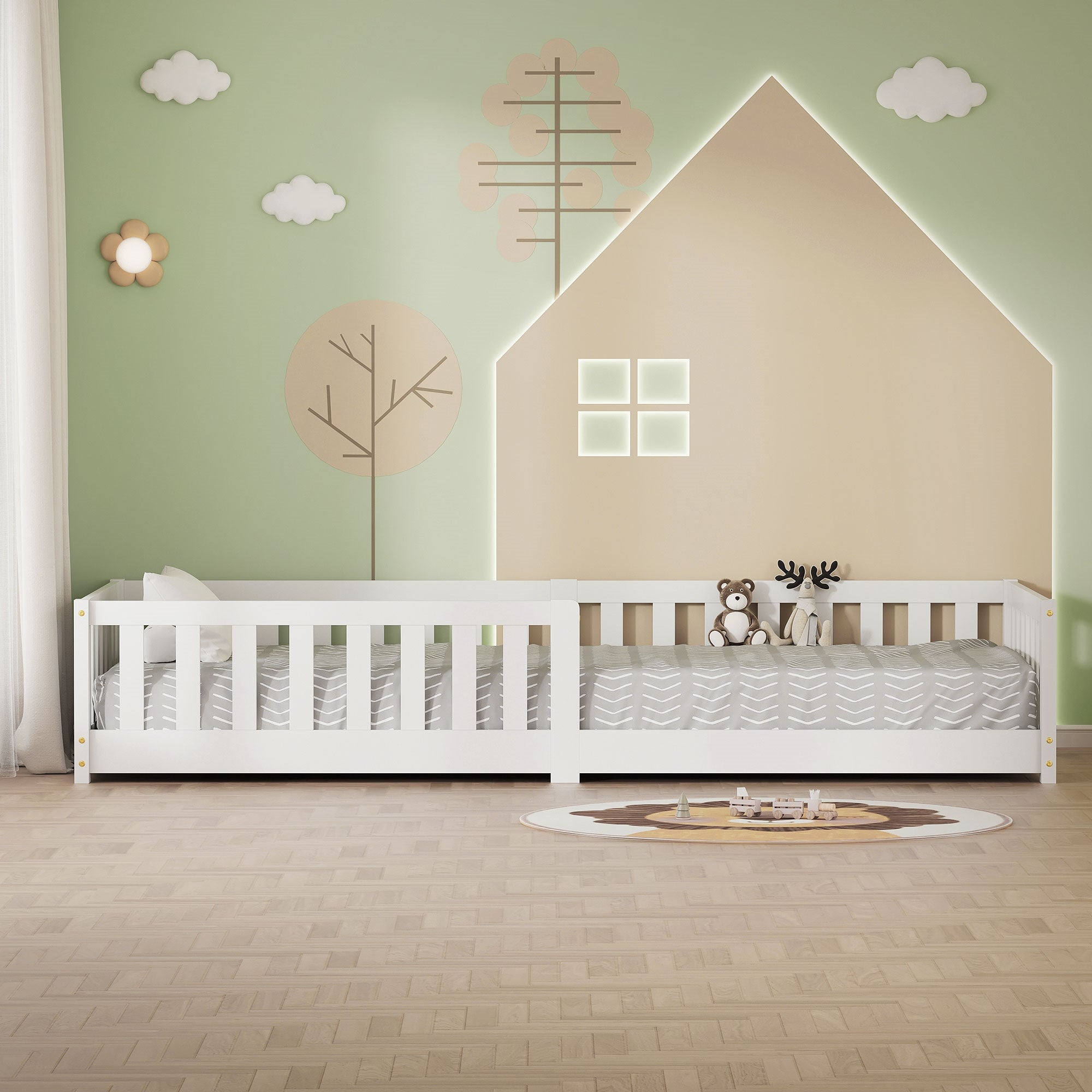 Letto nella cameretta con decorazioni murali e giocattoli.