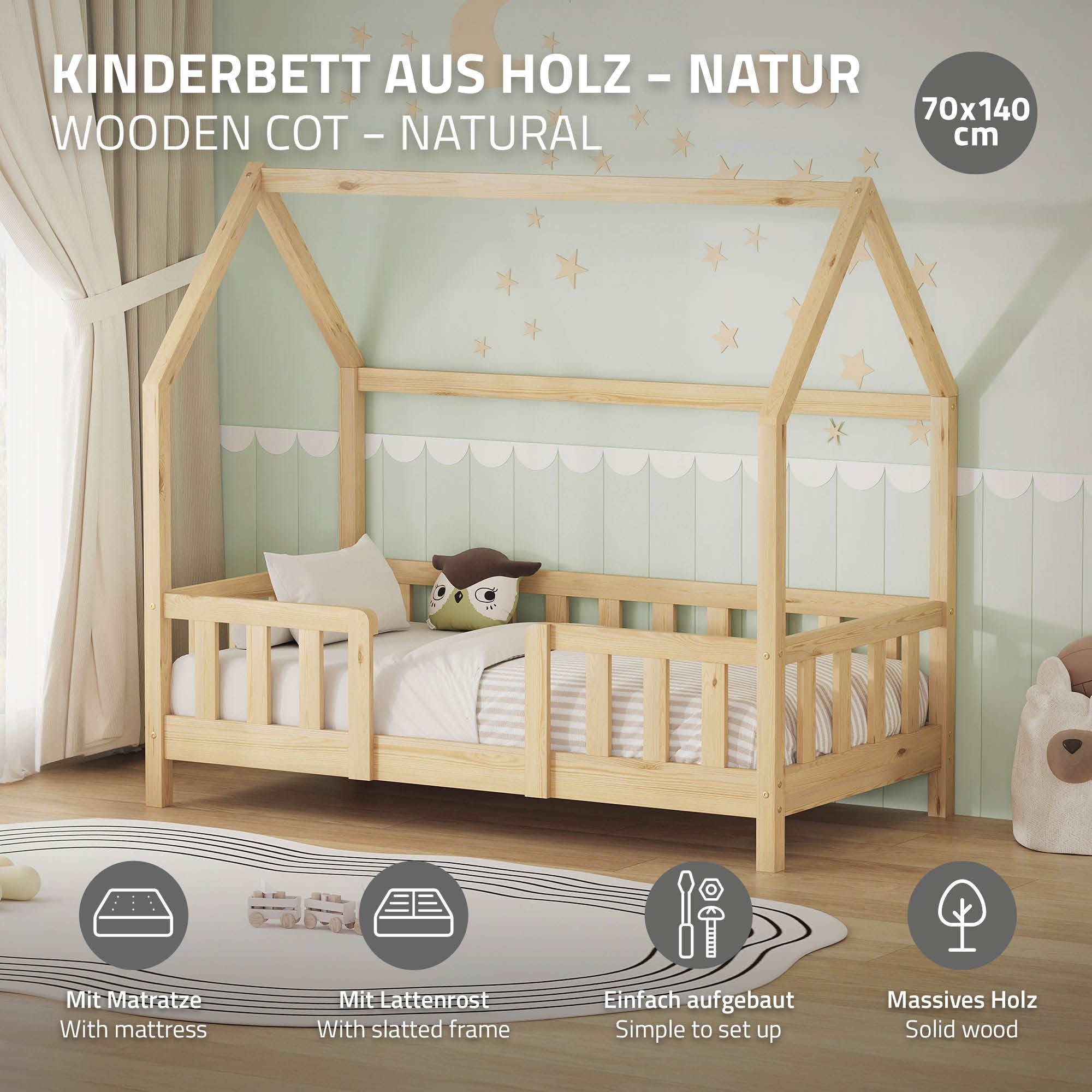 Ein Kinderbett aus Holz mit Matratze und Rausfallschutz.