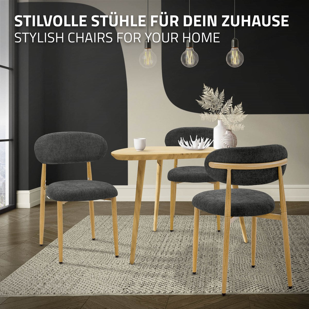 Vier dunkelgraue Stühle mit Holzbeinen um einen Esstisch; darüber steht „Stilvolle Stühle für dein Zuhause“.