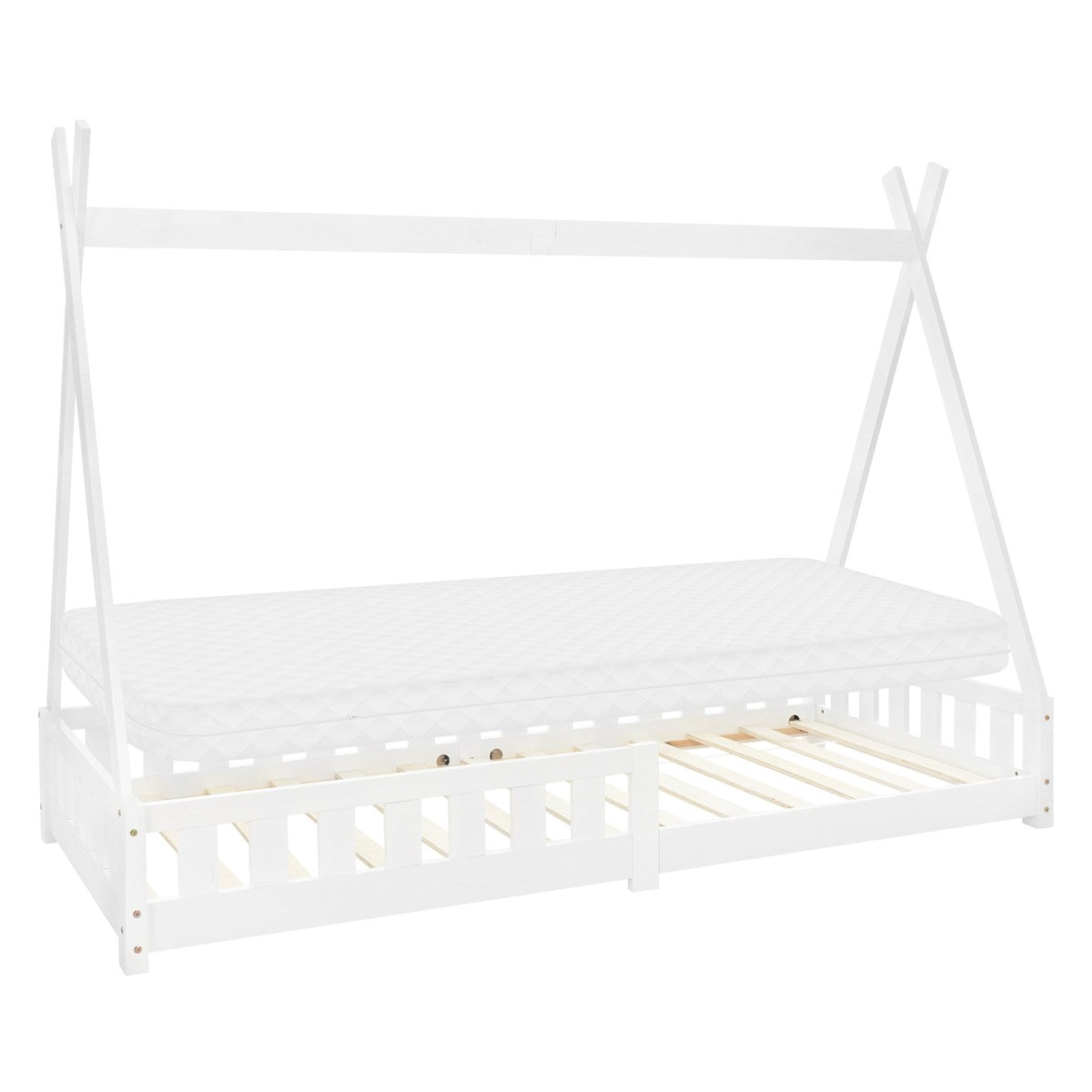 Weißes Bettgestell mit Matratze, Kiefernholz, schlichte Bauweise.
