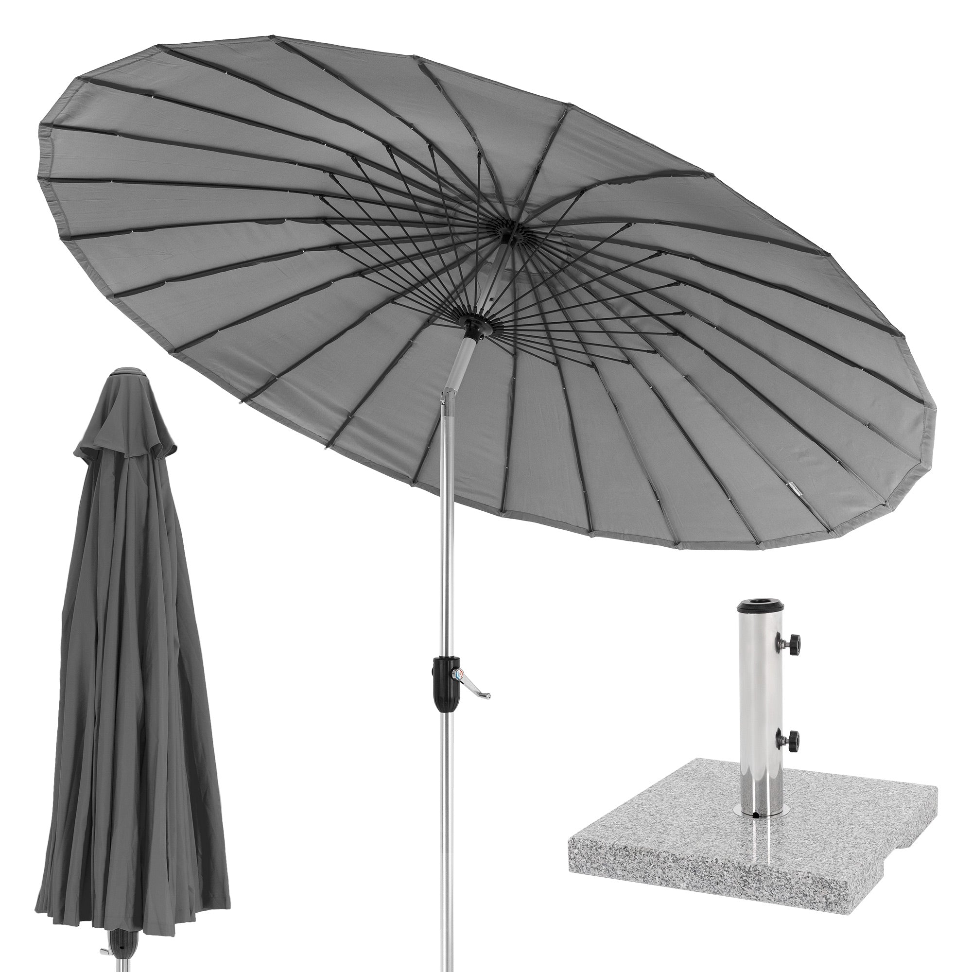 Parasol à rayures grises avec pied et support.