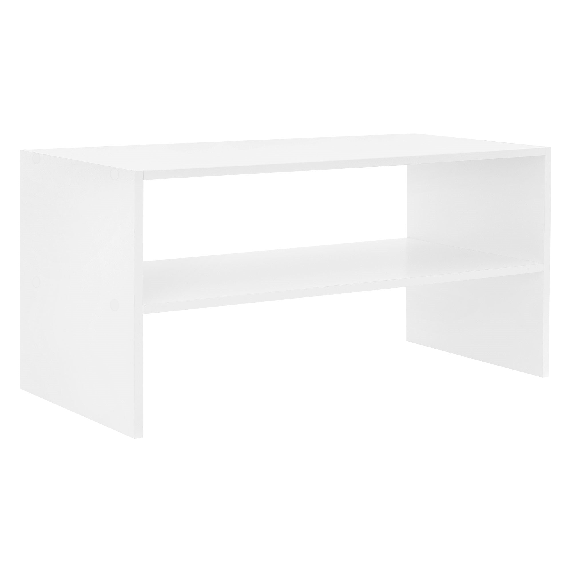Table blanche avec deux étagères ouvertes.