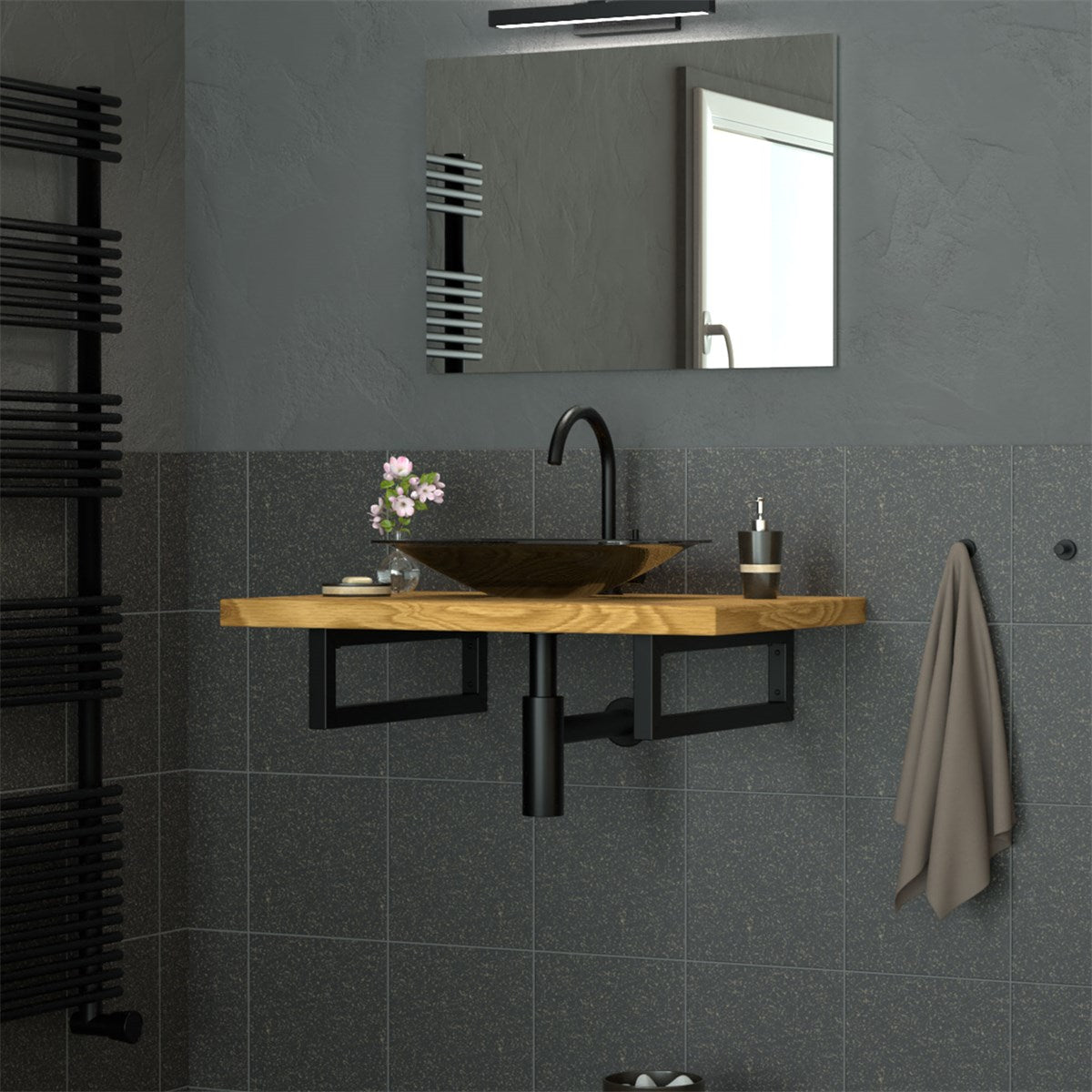 Waschbecken auf Holzplatte mit schwarzem Wasserhahn und Spiegel im Badezimmer.