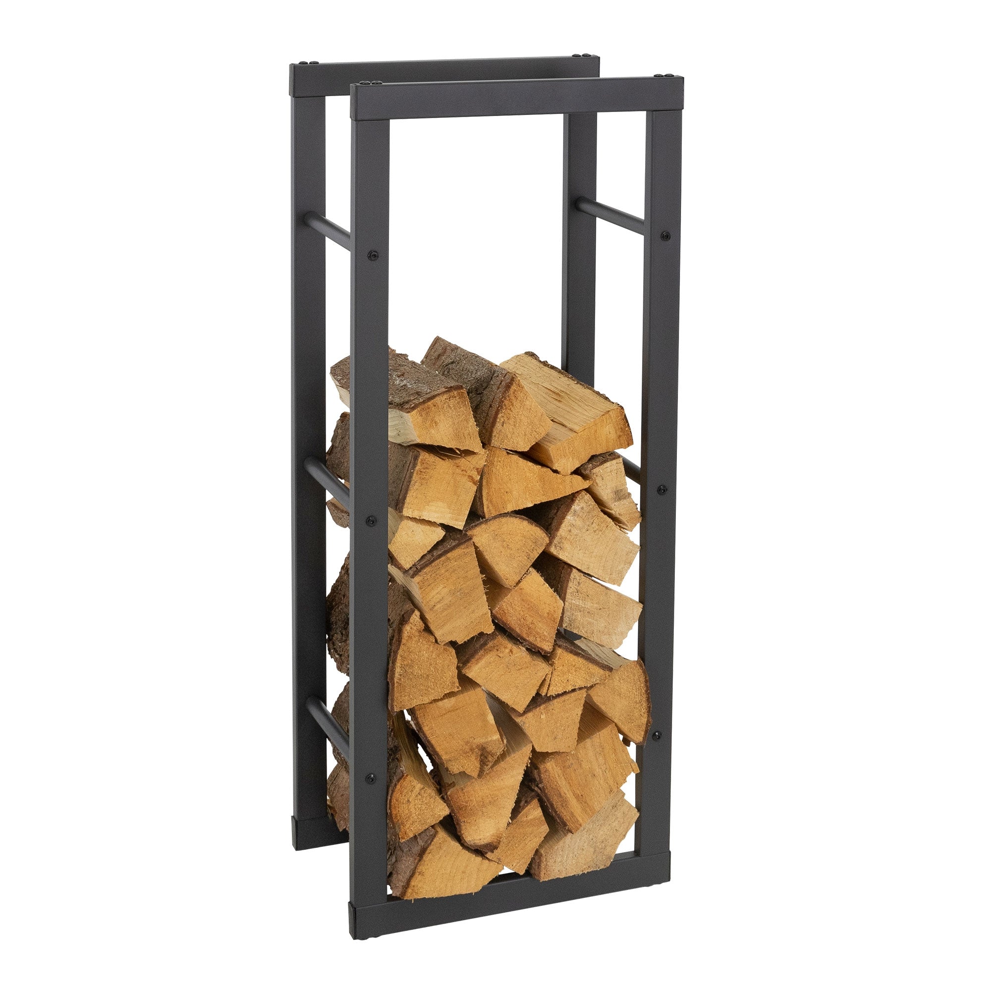 Schwarzer Holzstapelhalter mit gestapeltem Holz.