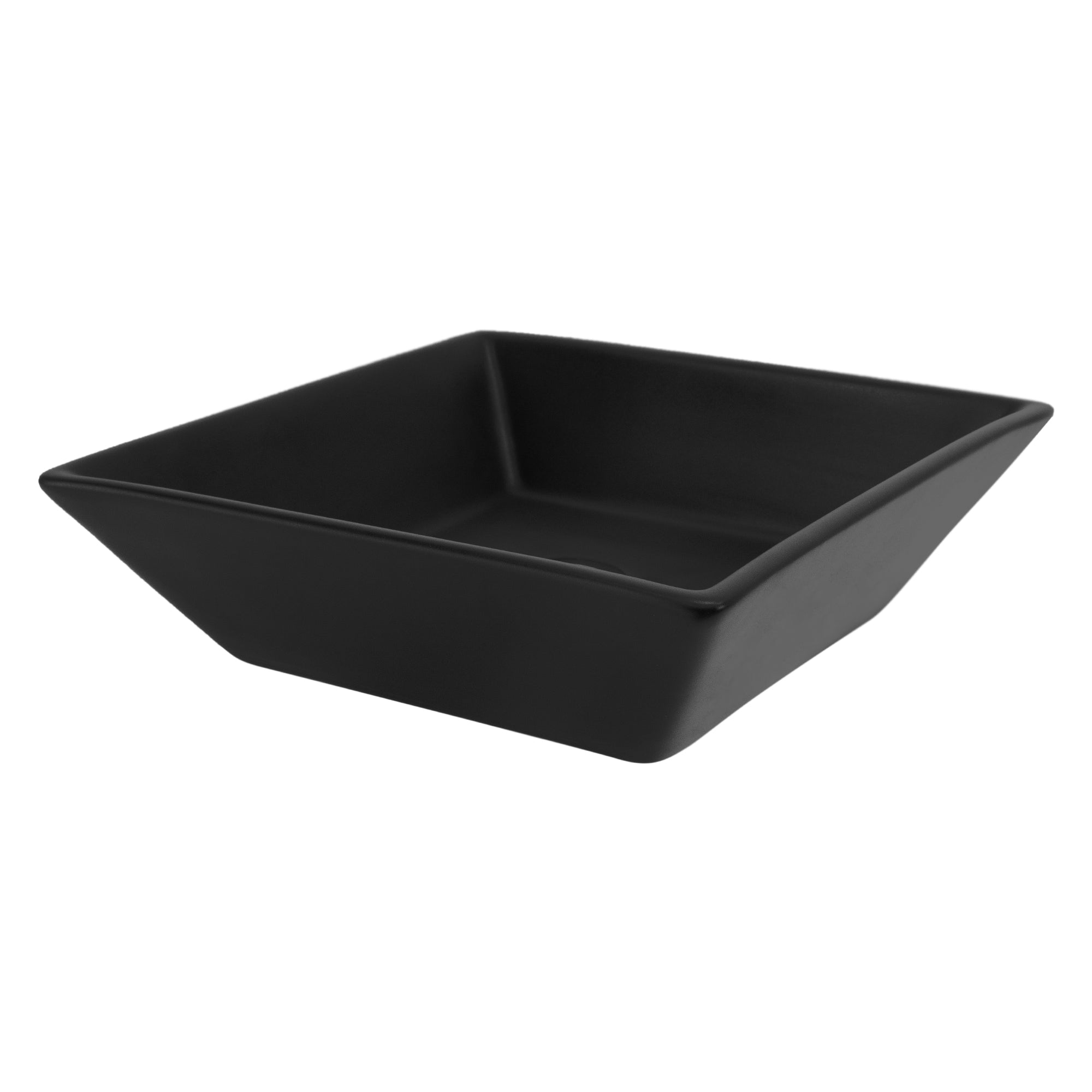 Schwarze, quadratische Schüssel auf einem weißen Hintergrund.