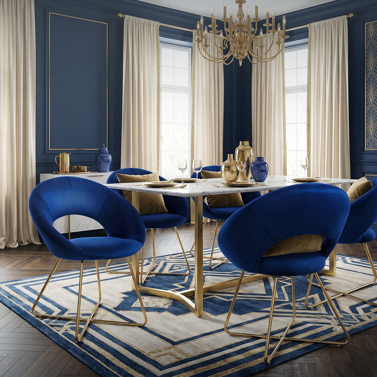 Ein eleganter Essbereich mit blauen Stühlen und einem großen Tisch.