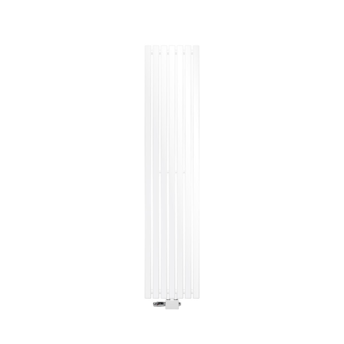 Høj, smal radiator i hvid med lodrette lameller.