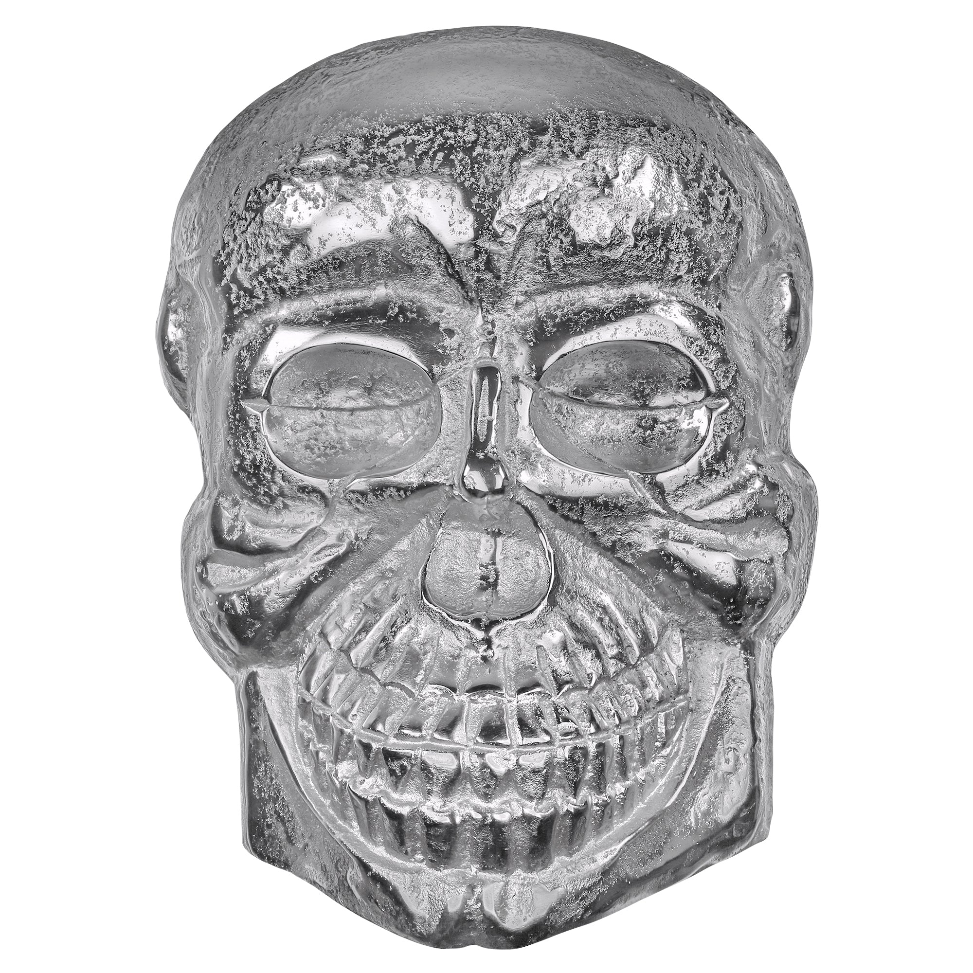 Silberner Totenkopf aus Metall mit detaillierter Struktur.